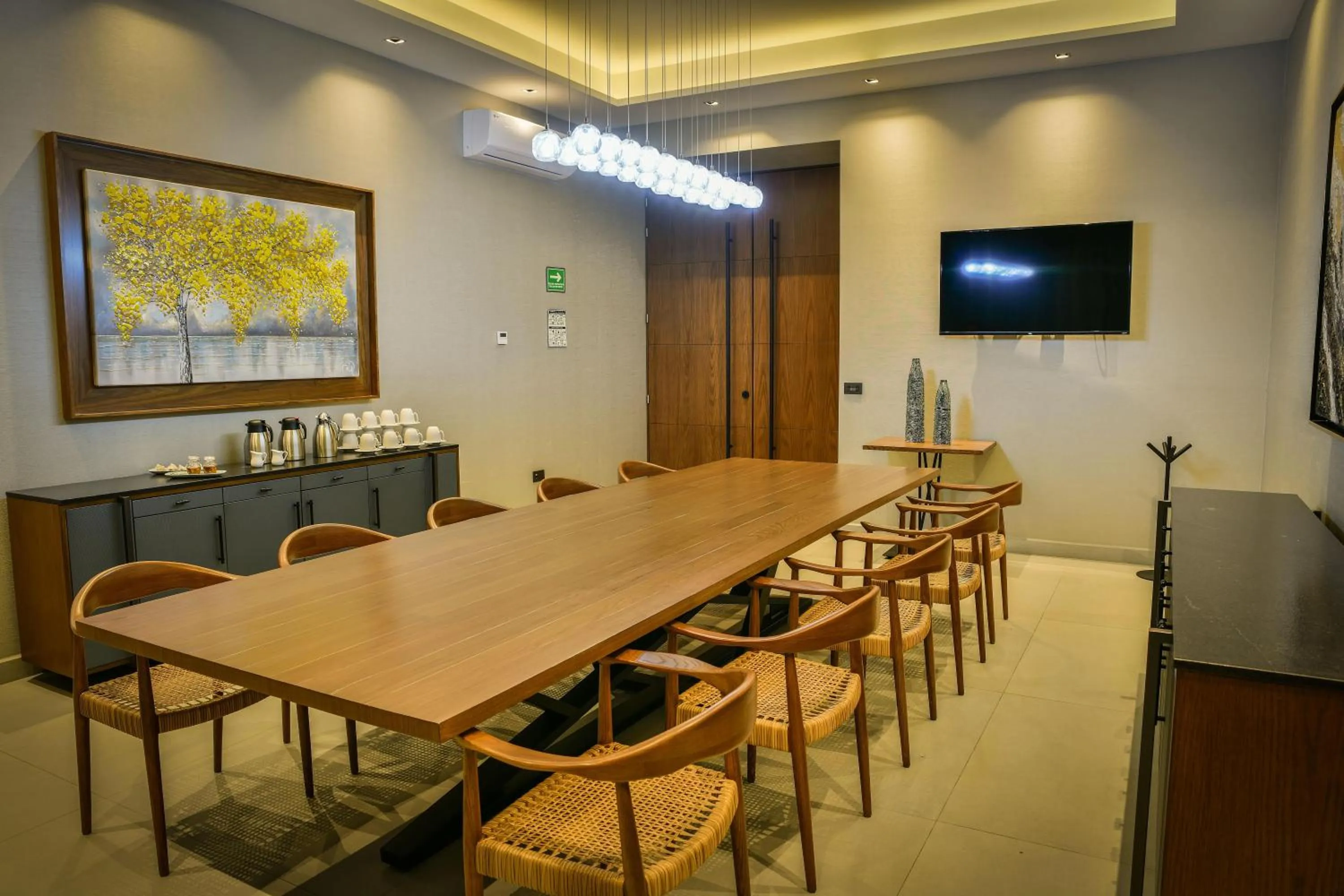 Meeting/conference room in Casa Salles Hotel Boutique