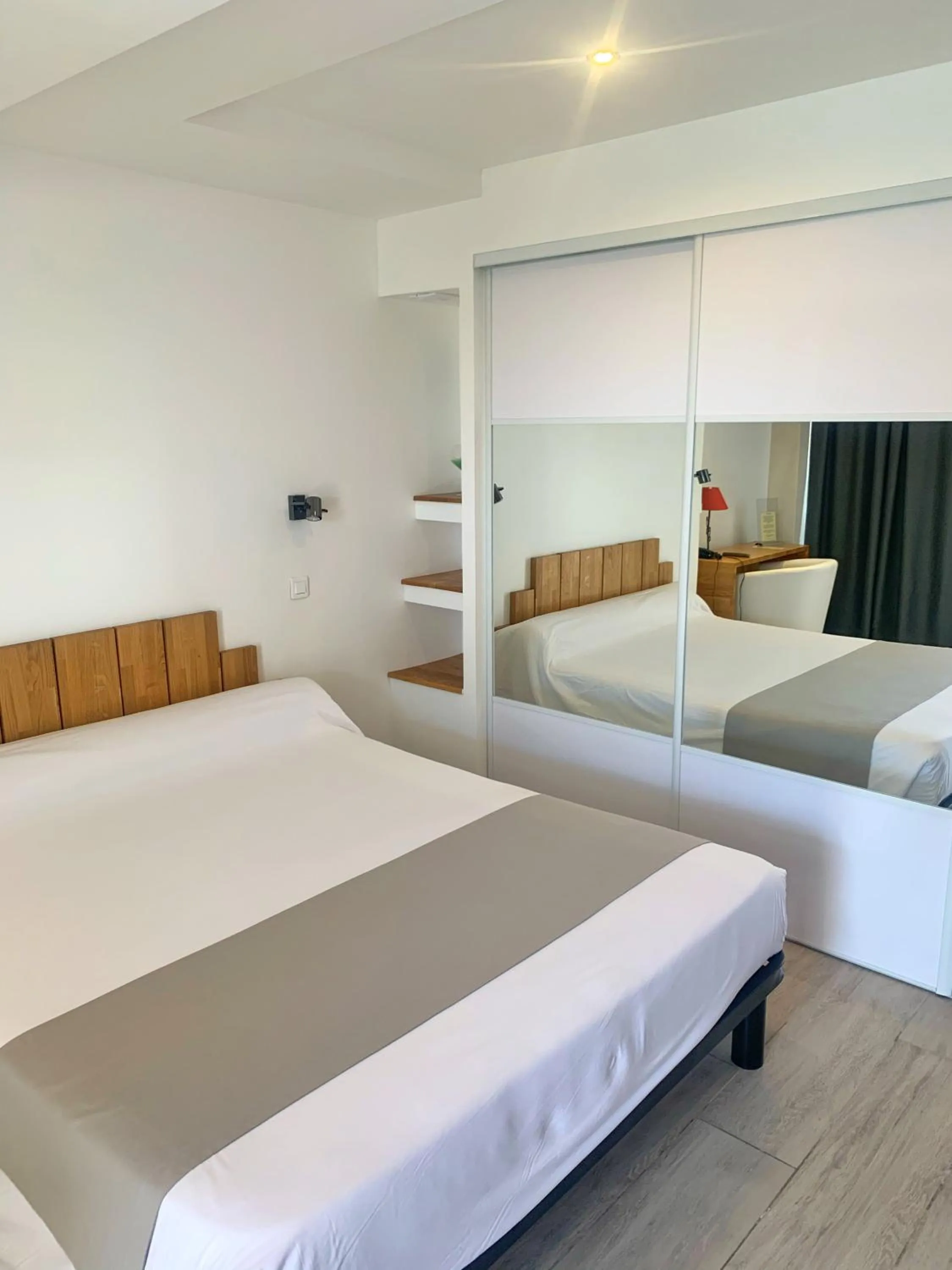 Bed in Hôtel Beau Soleil