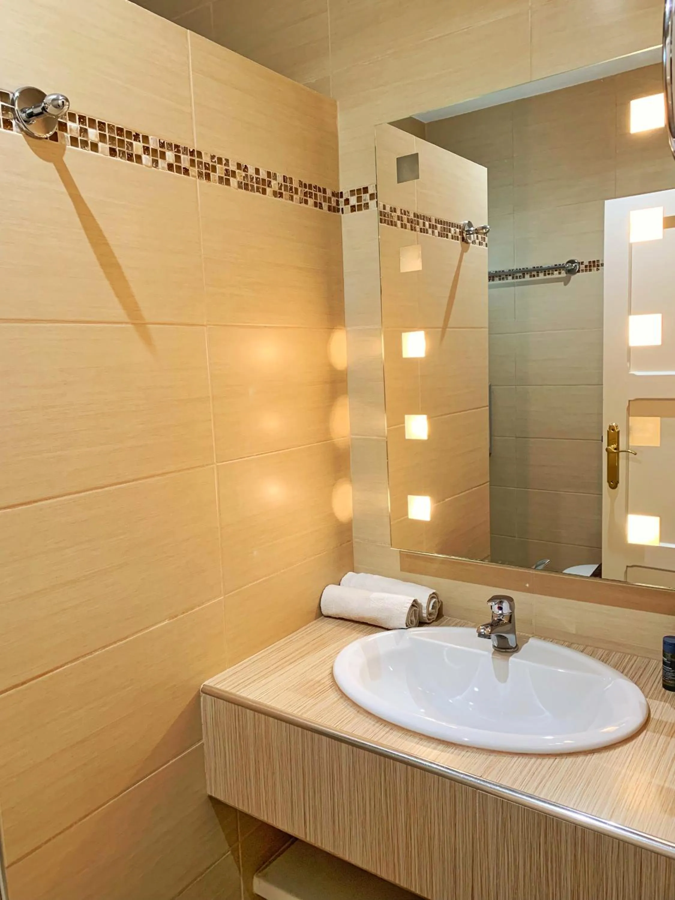 Bathroom in Hôtel Beau Soleil