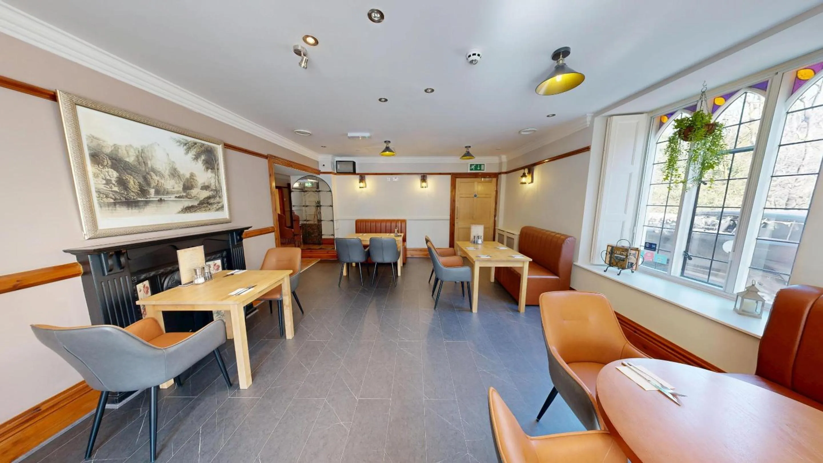 Dining area in High Tor Hotel