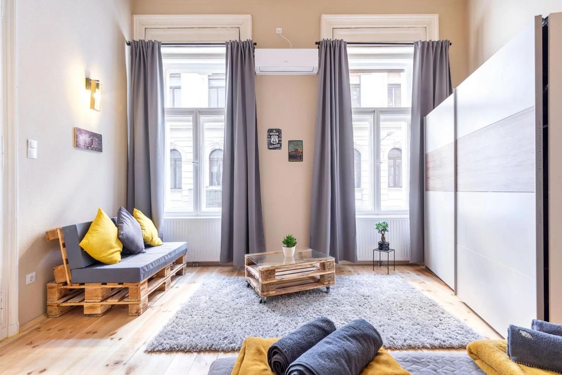 Trendy Grand Boulevard Designer Home