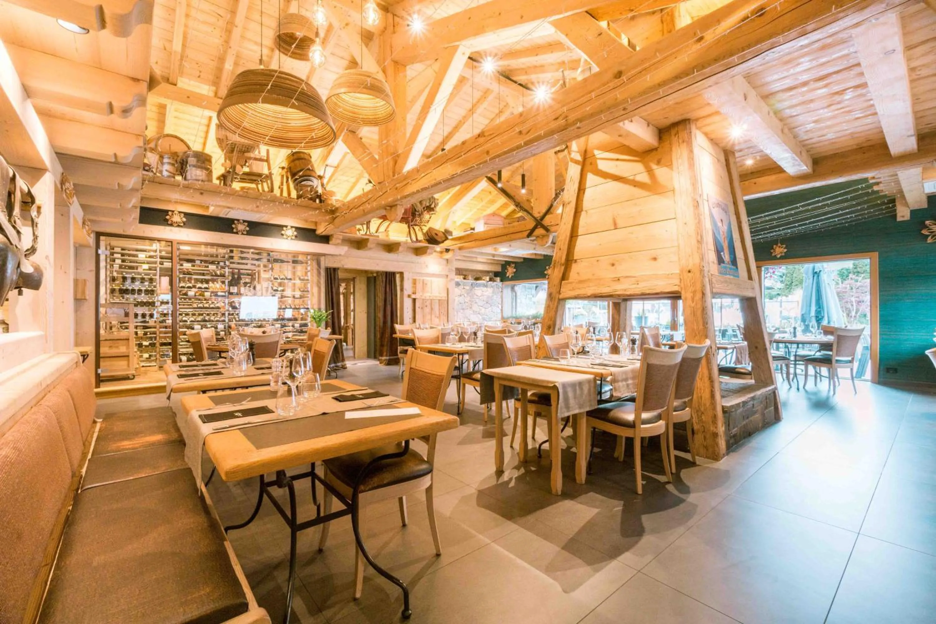 Restaurant/places to eat in Les Gentianettes Hotel & Spa