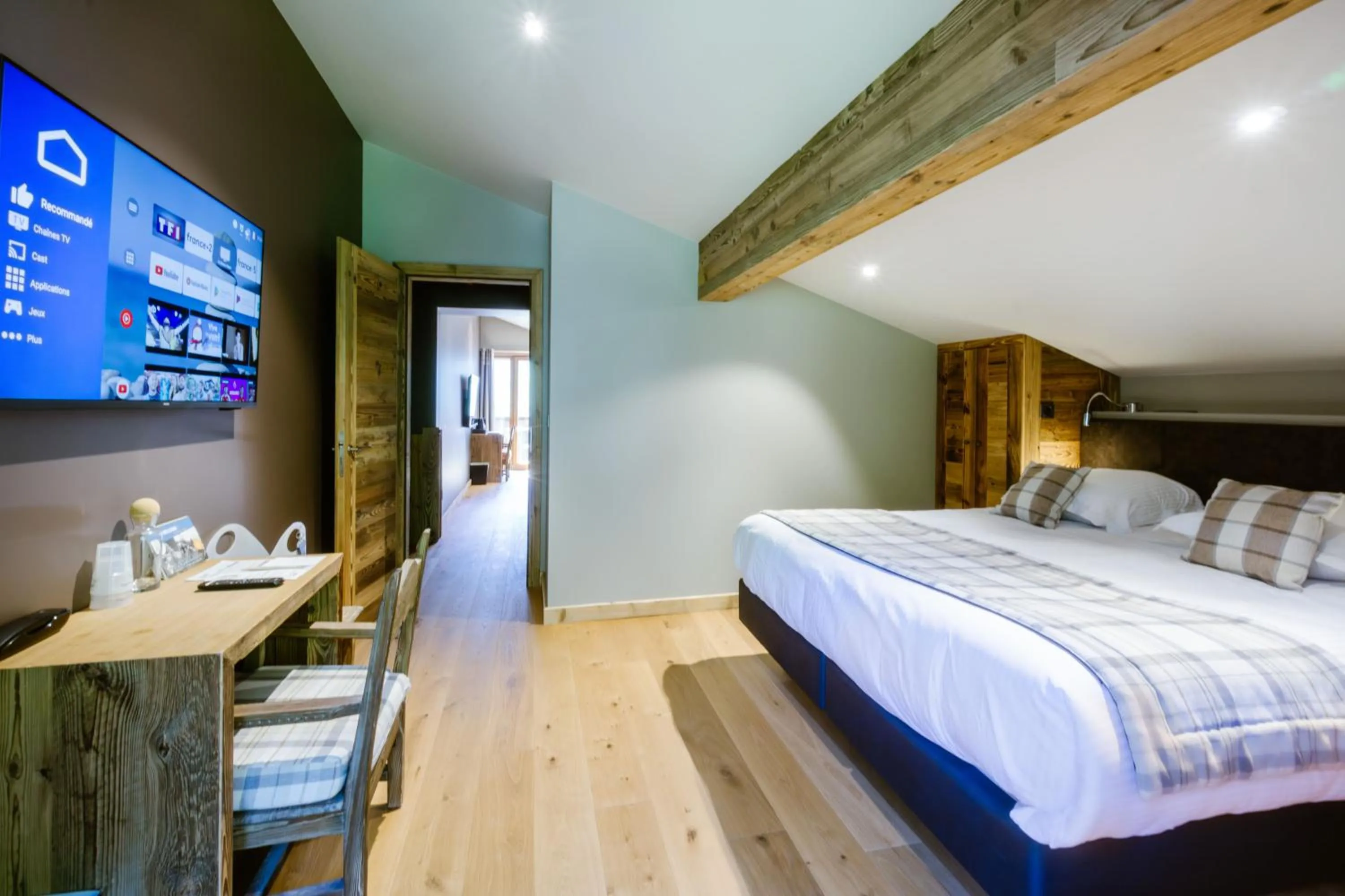 Photo of the whole room, Bed in Les Gentianettes Hotel & Spa