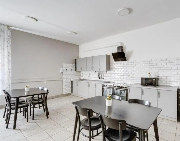 Kitchen or kitchenette in KTU Rest House Politechnika