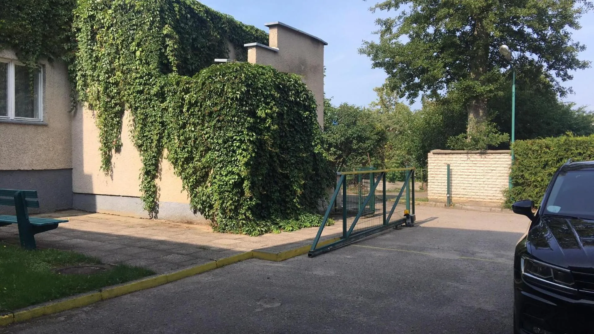 Facade/entrance in KTU Rest House Politechnika