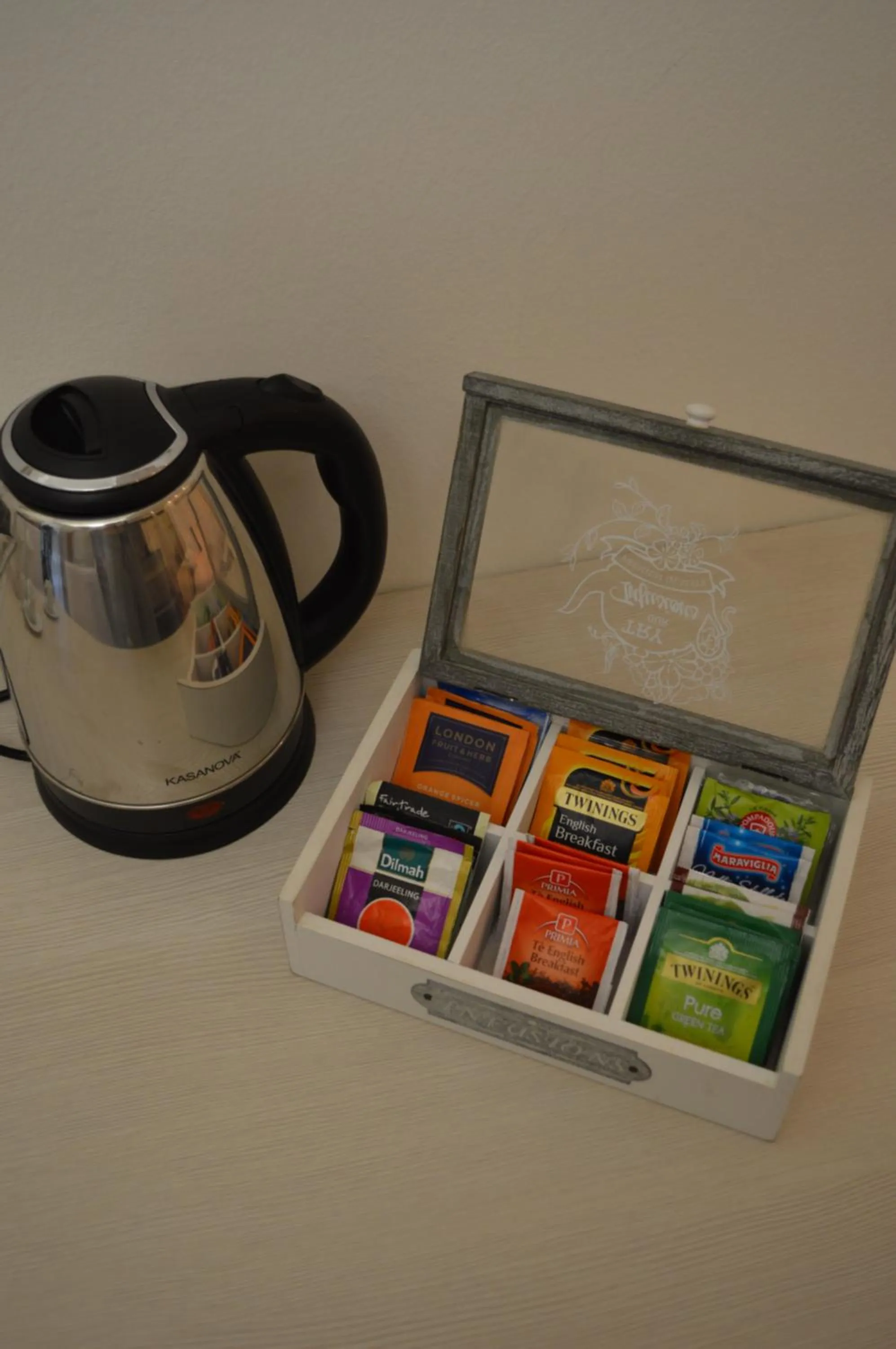 Coffee/tea facilities in DESIGN DISTRICT- NAVIGLI Mini Appartamento Via Tortona 66