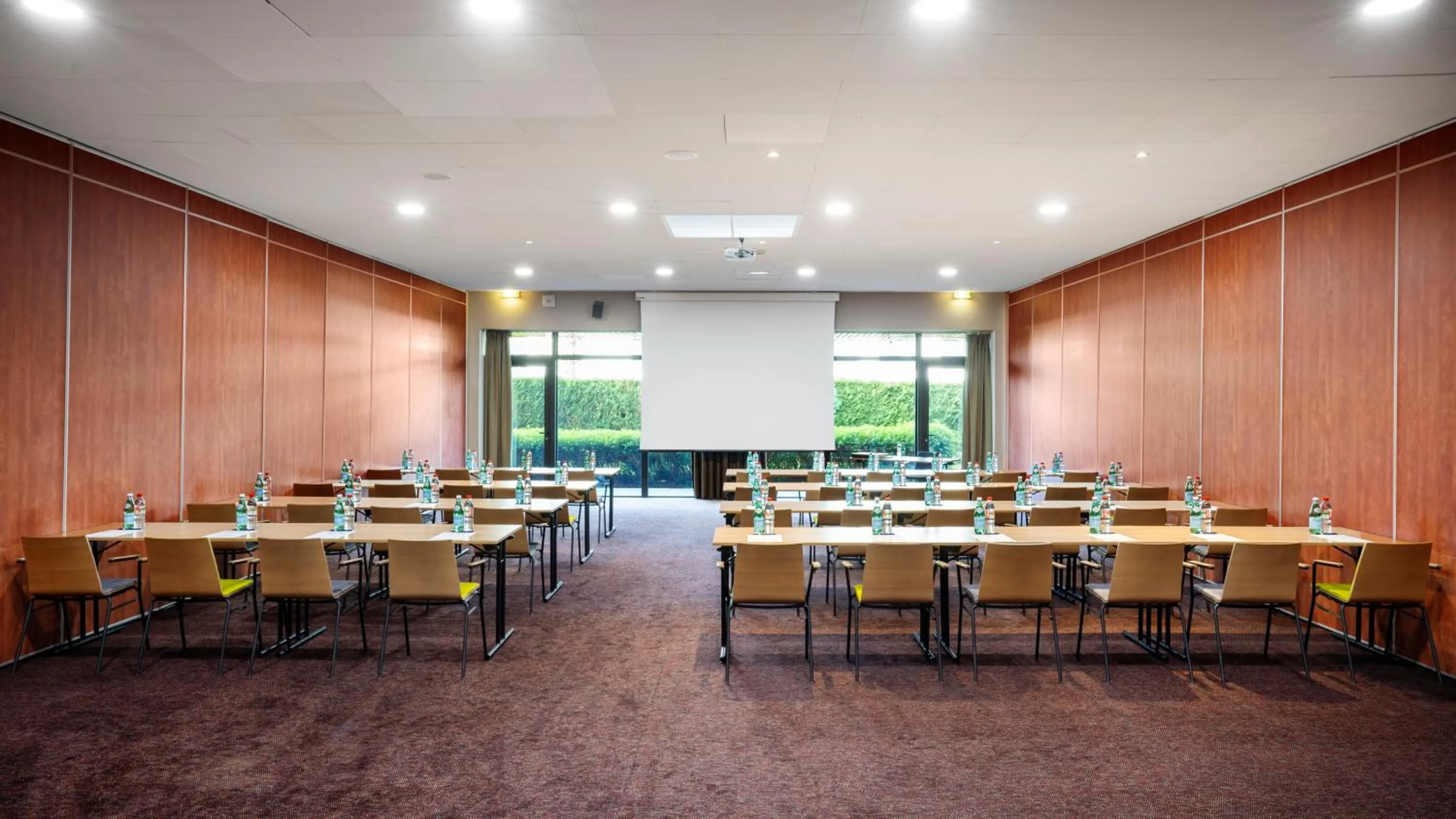 Banquet/Function facilities in Residhome Suites Paris Sénart