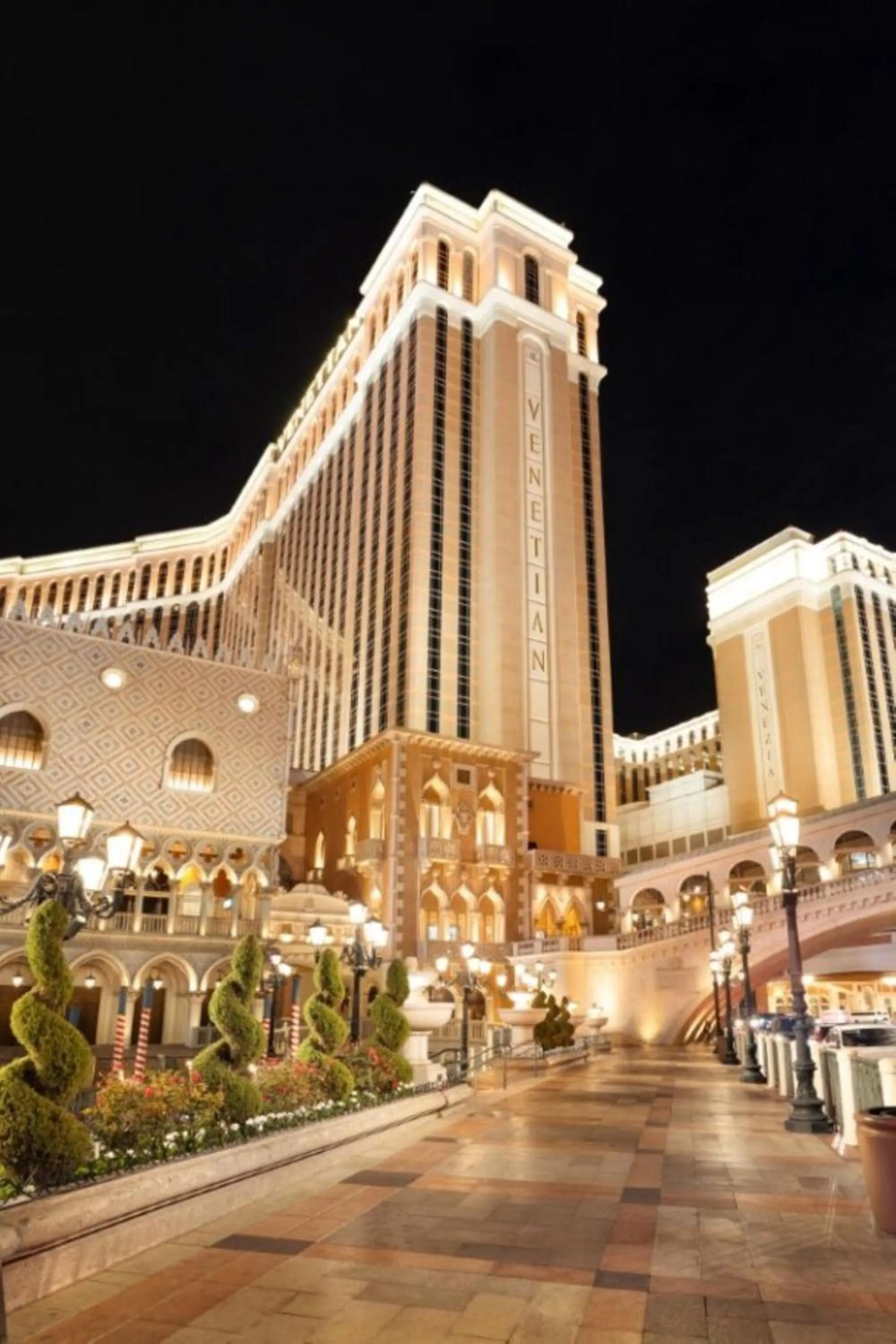 Property building in The Venetian® Resort Las Vegas