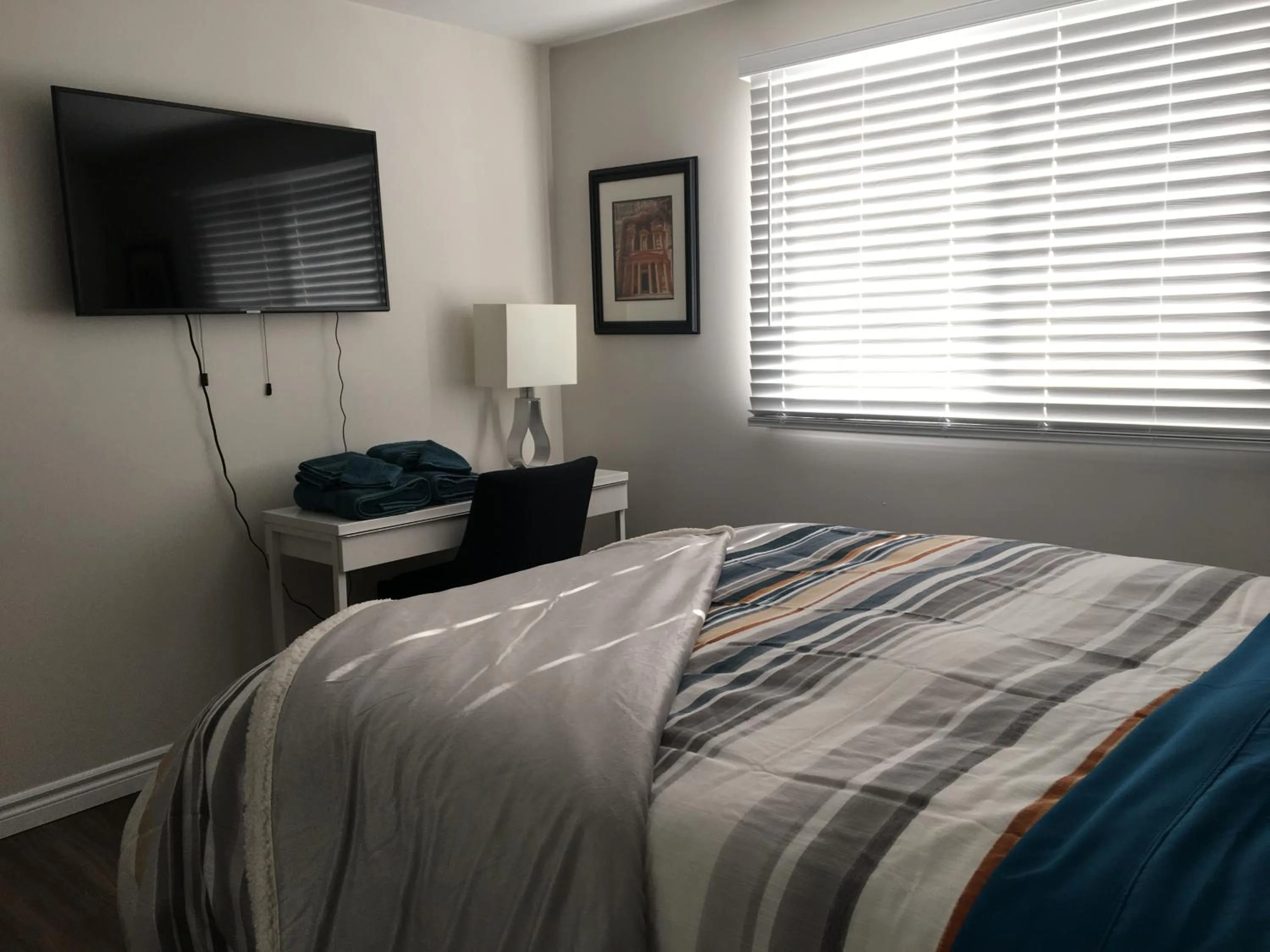 Photo of the whole room, Bed in Hammer Haus II