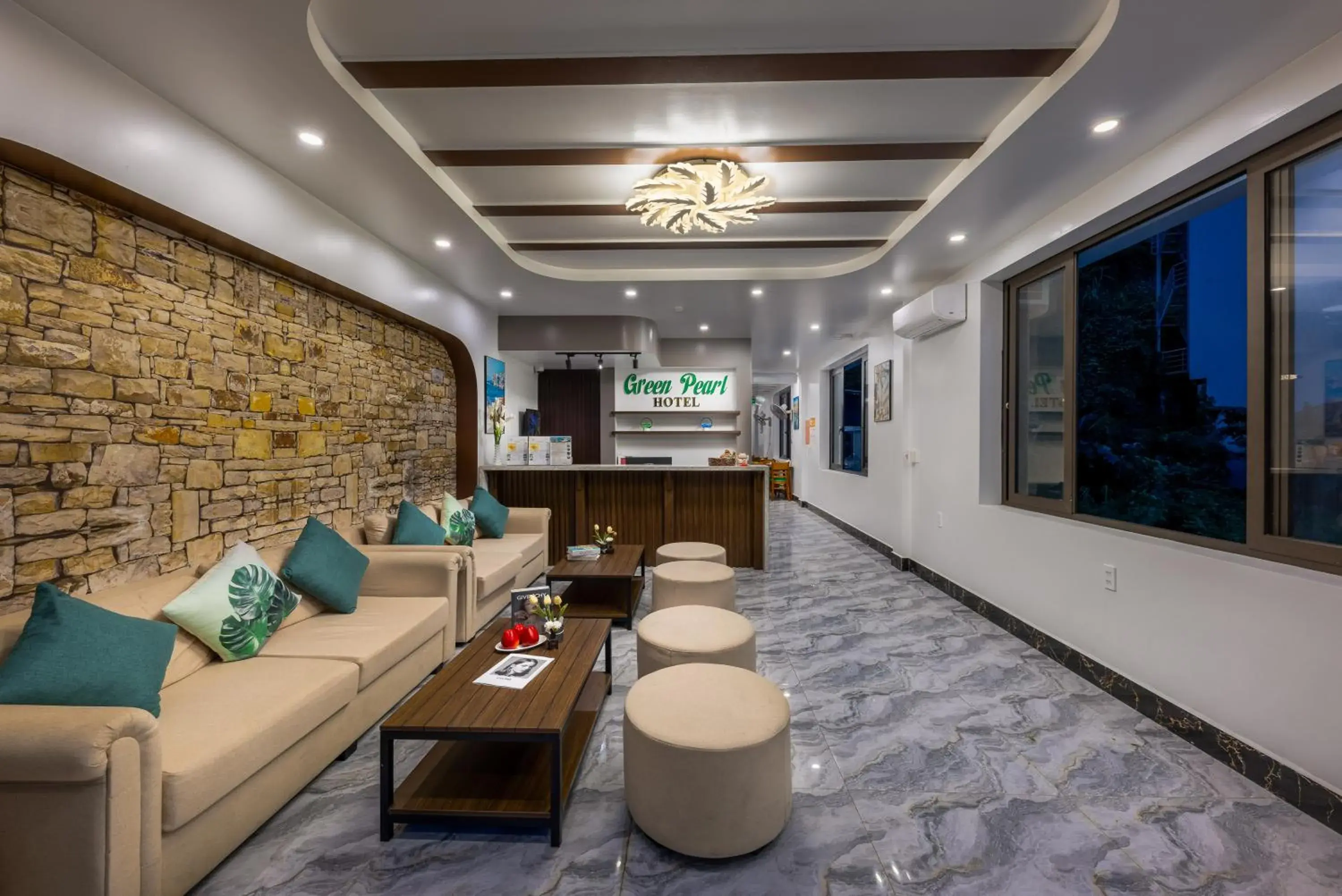 Lobby or reception in Cat Ba Green Pearl Hotel Lobby or reception in Cat Ba Green Pearl Hotel