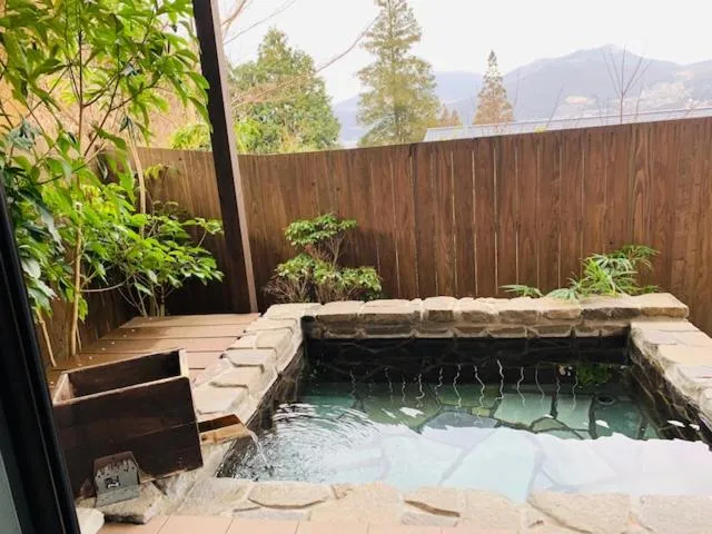 Mountain view in Yufuin-Sanso Waremokou