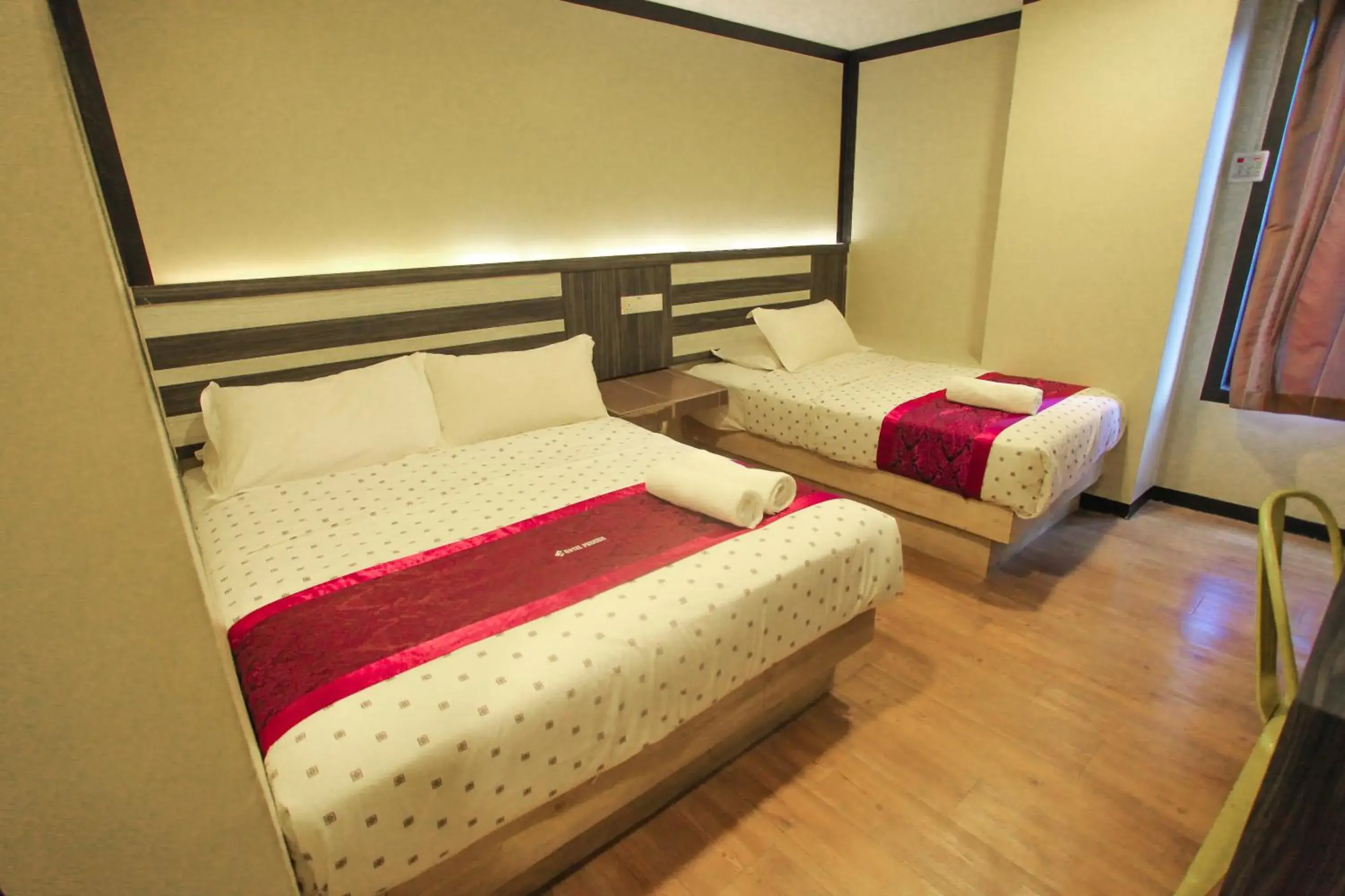 Bed in HOTEL PREMIUM Bed in HOTEL PREMIUM