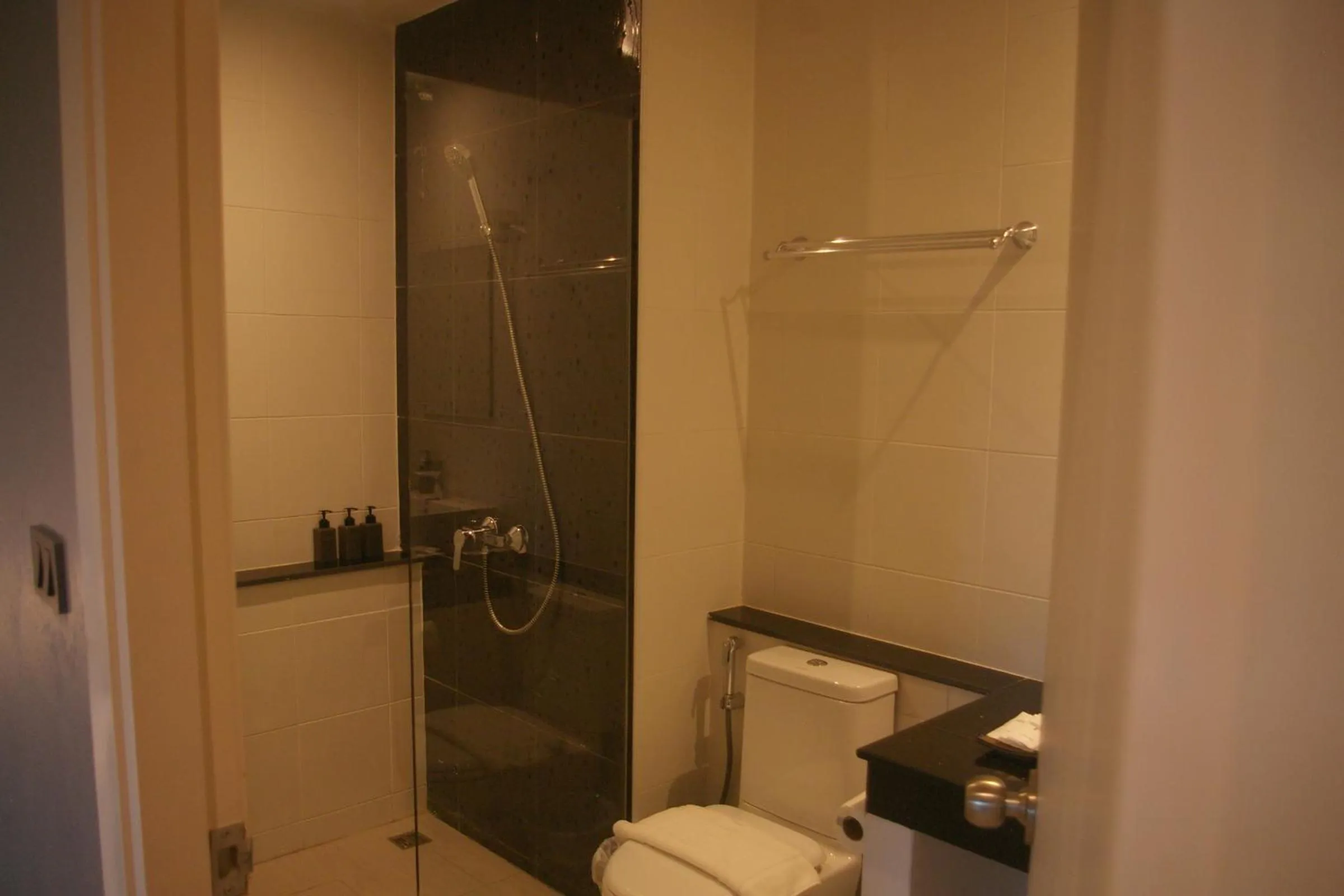 Shower in Aonang Inn