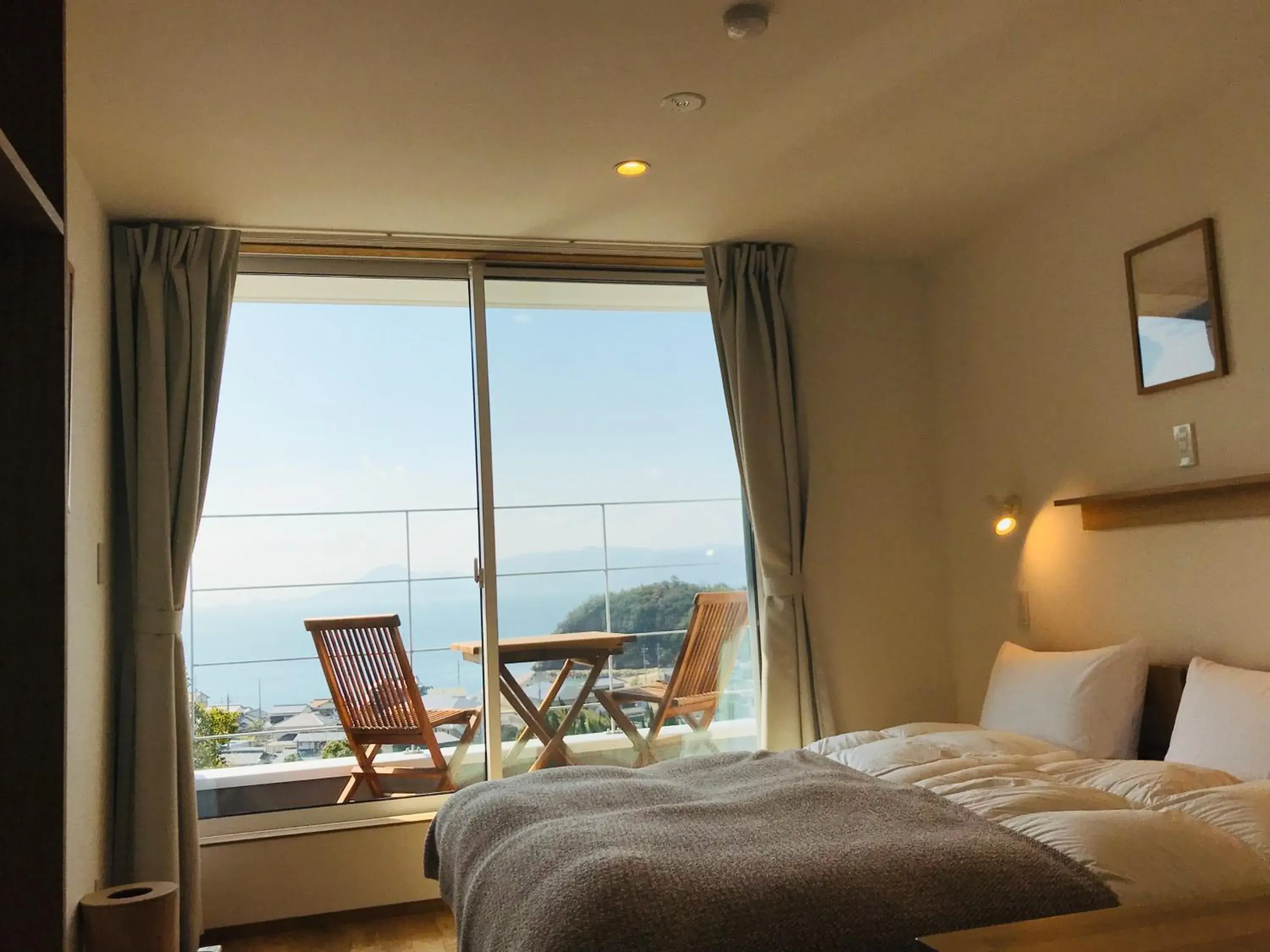 Standard Twin Room with Terrace and Sea view - single occupancy in MY LODGE Naoshima Standard Twin Room with Terrace and Sea view - single occupancy in MY LODGE Naoshima