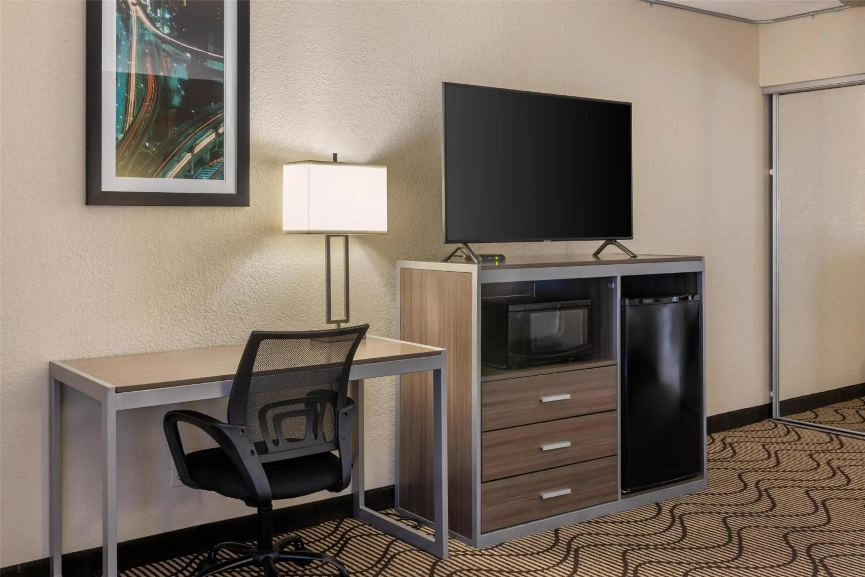 Bedroom in Best Western Heritage Inn Bedroom in Best Western Heritage Inn