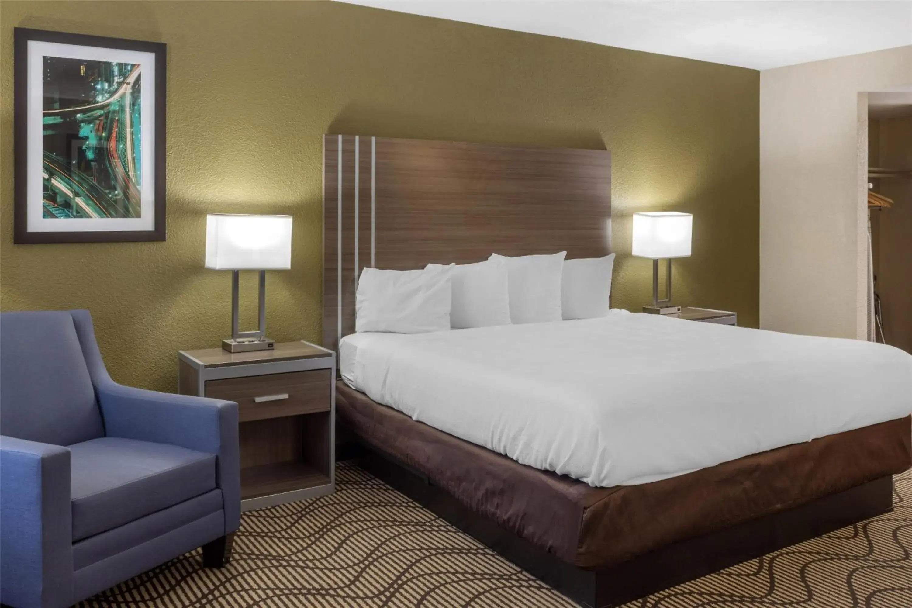 Bedroom, Bed in Best Western Heritage Inn Bedroom, Bed in Best Western Heritage Inn