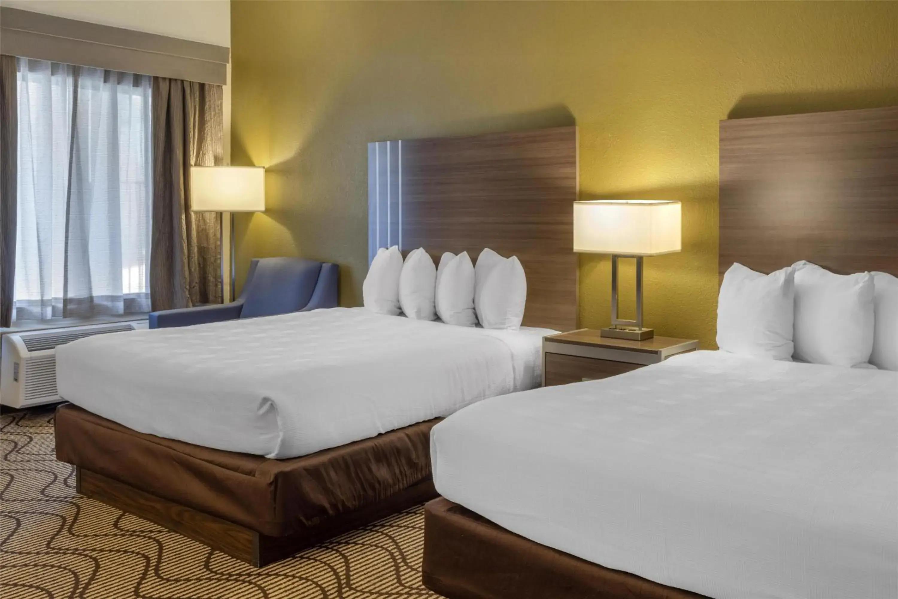 Queen Room with Two Queen Beds - Disability Access in Best Western Heritage Inn Queen Room with Two Queen Beds - Disability Access in Best Western Heritage Inn