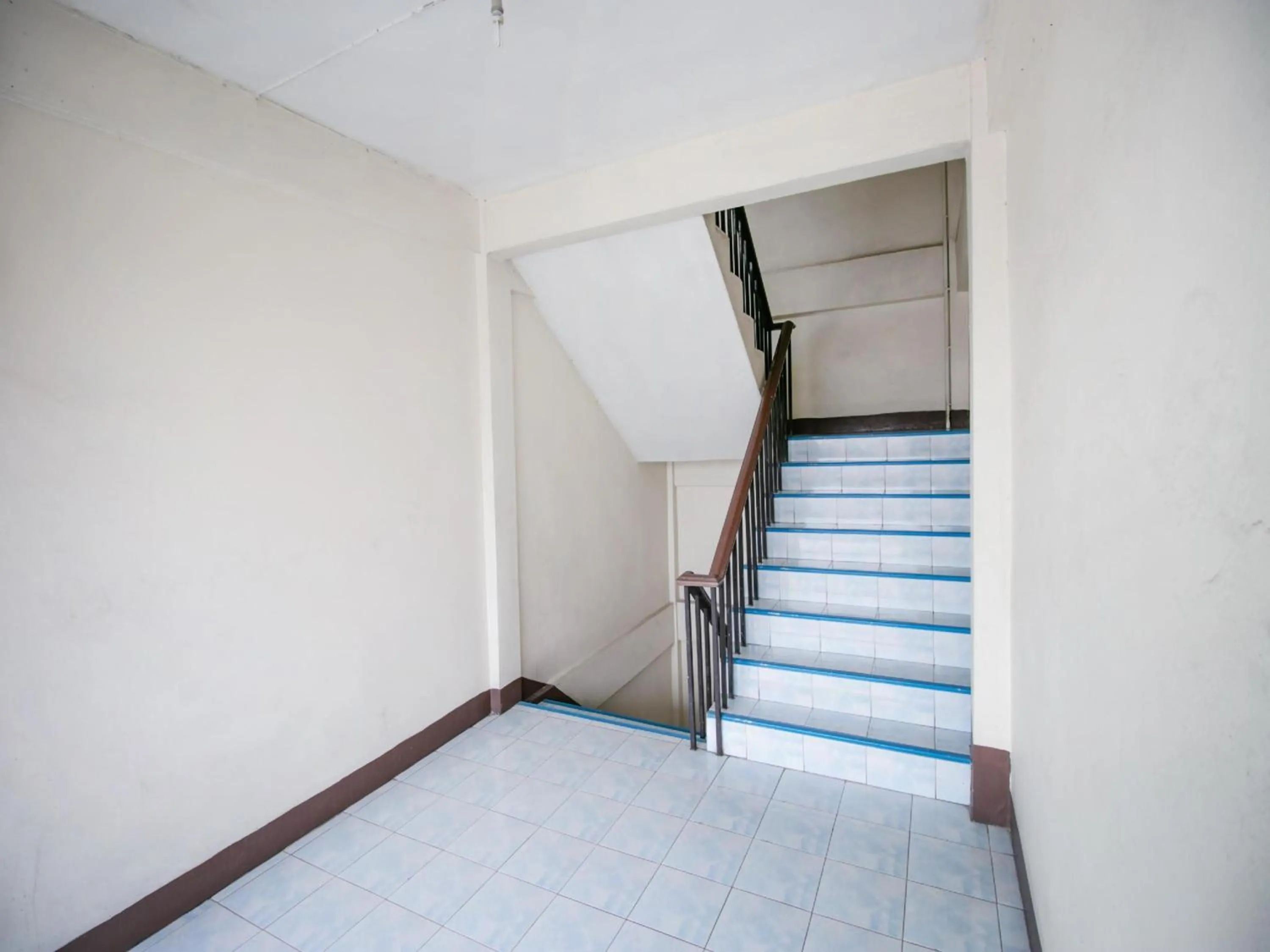 Lobby or reception in OYO 525 MRT Phetkasem 48-1 Place