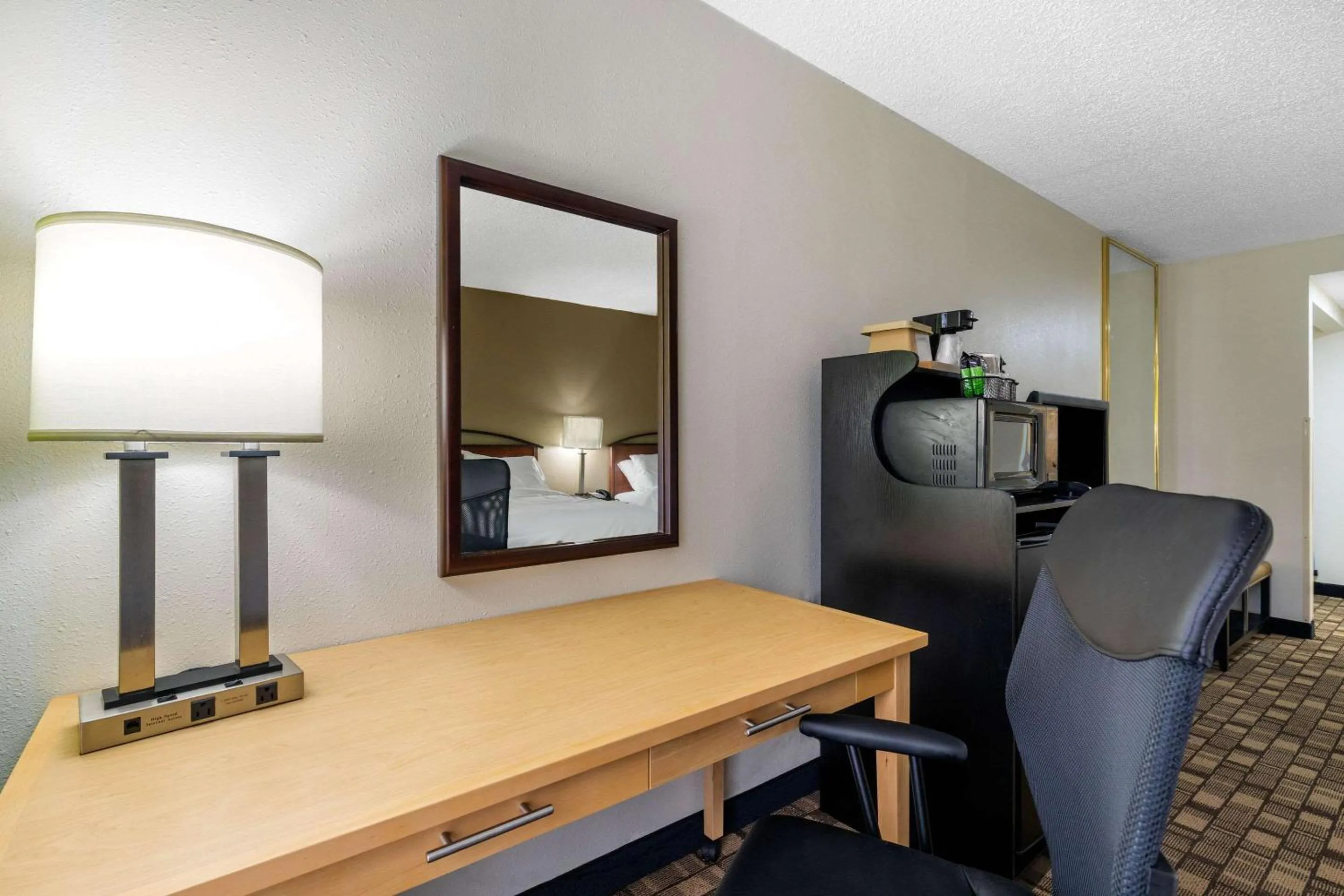 Photo of the whole room in Quality Inn Tyler - Lindale