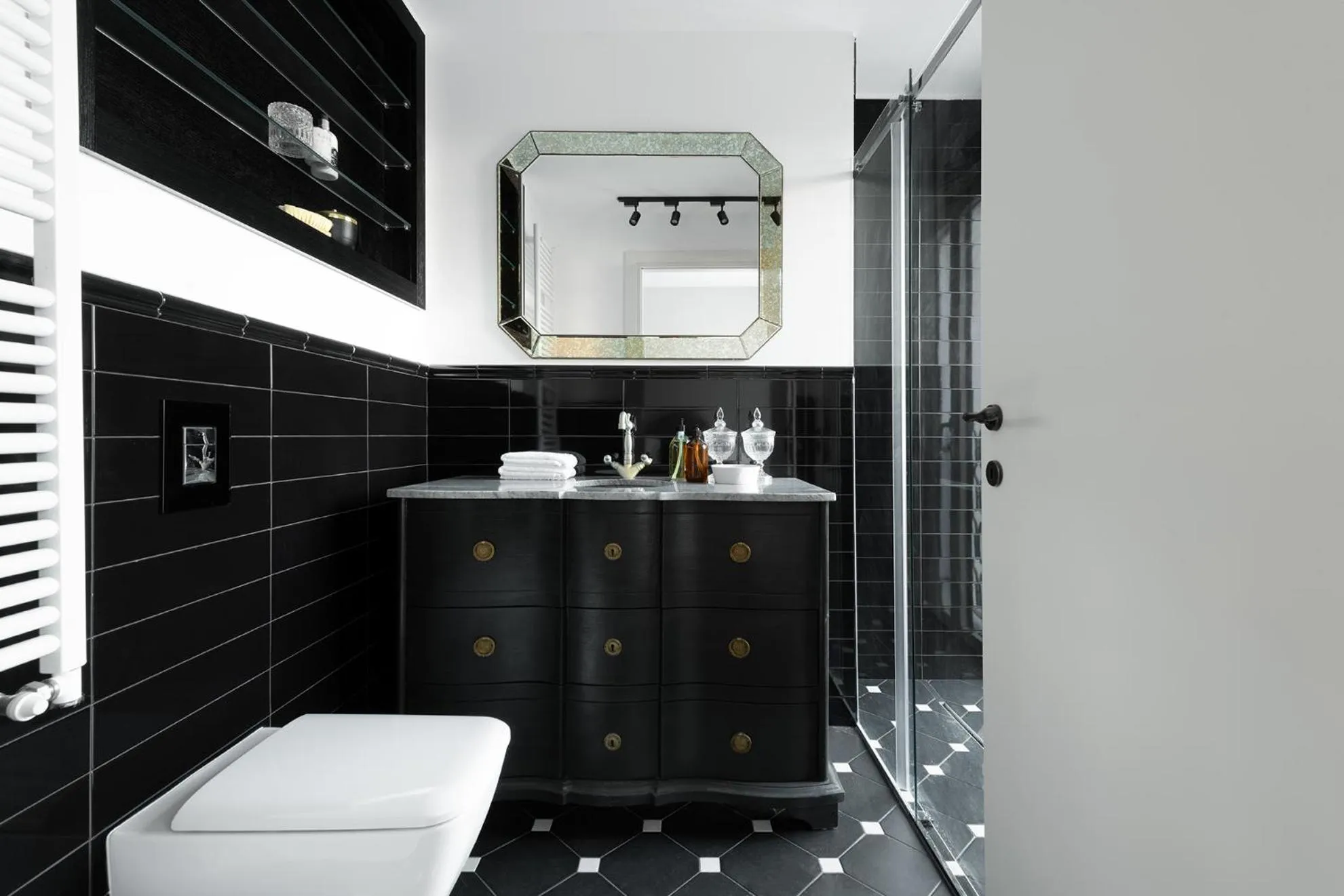 Bathroom in Aria Boutique Apartments Farneti