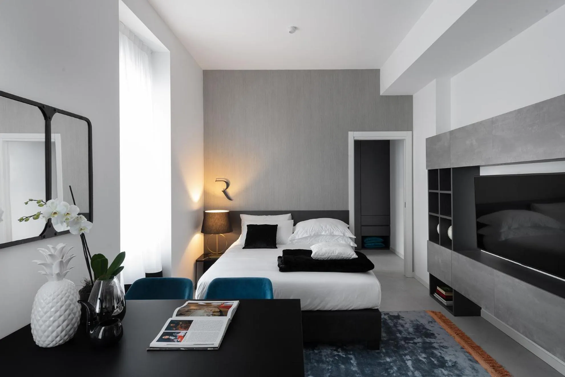Photo of the whole room, Bed in Aria Boutique Apartments Farneti