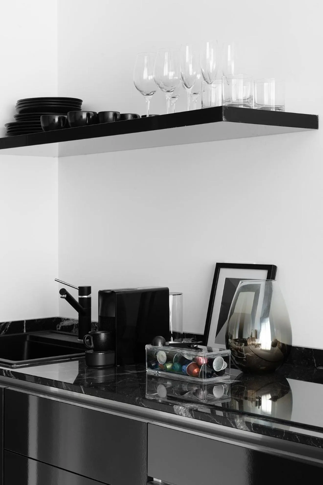 Kitchen or kitchenette in Aria Boutique Apartments Farneti