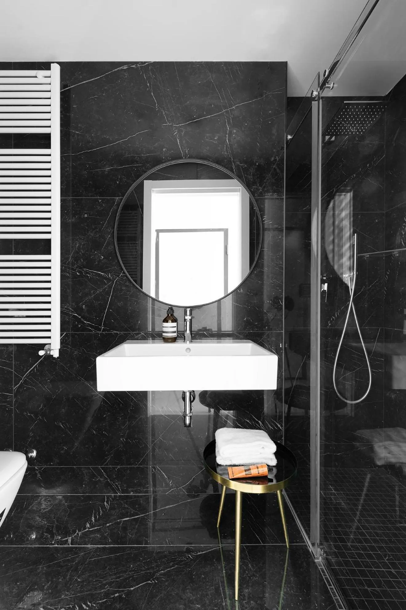 Bathroom in Aria Boutique Apartments Farneti