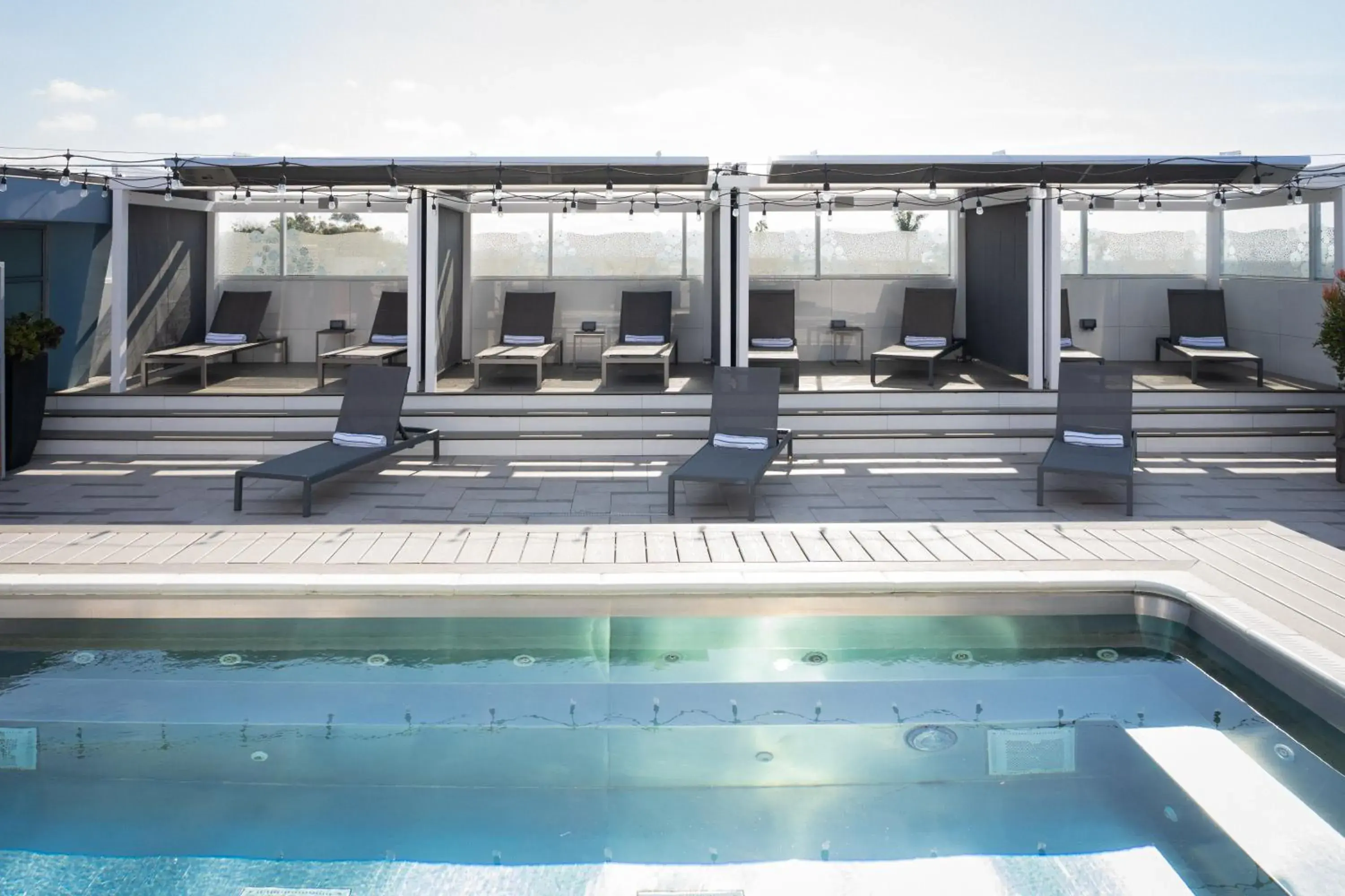 Pool view in Shade Hotel Manhattan Beach Pool view in Shade Hotel Manhattan Beach