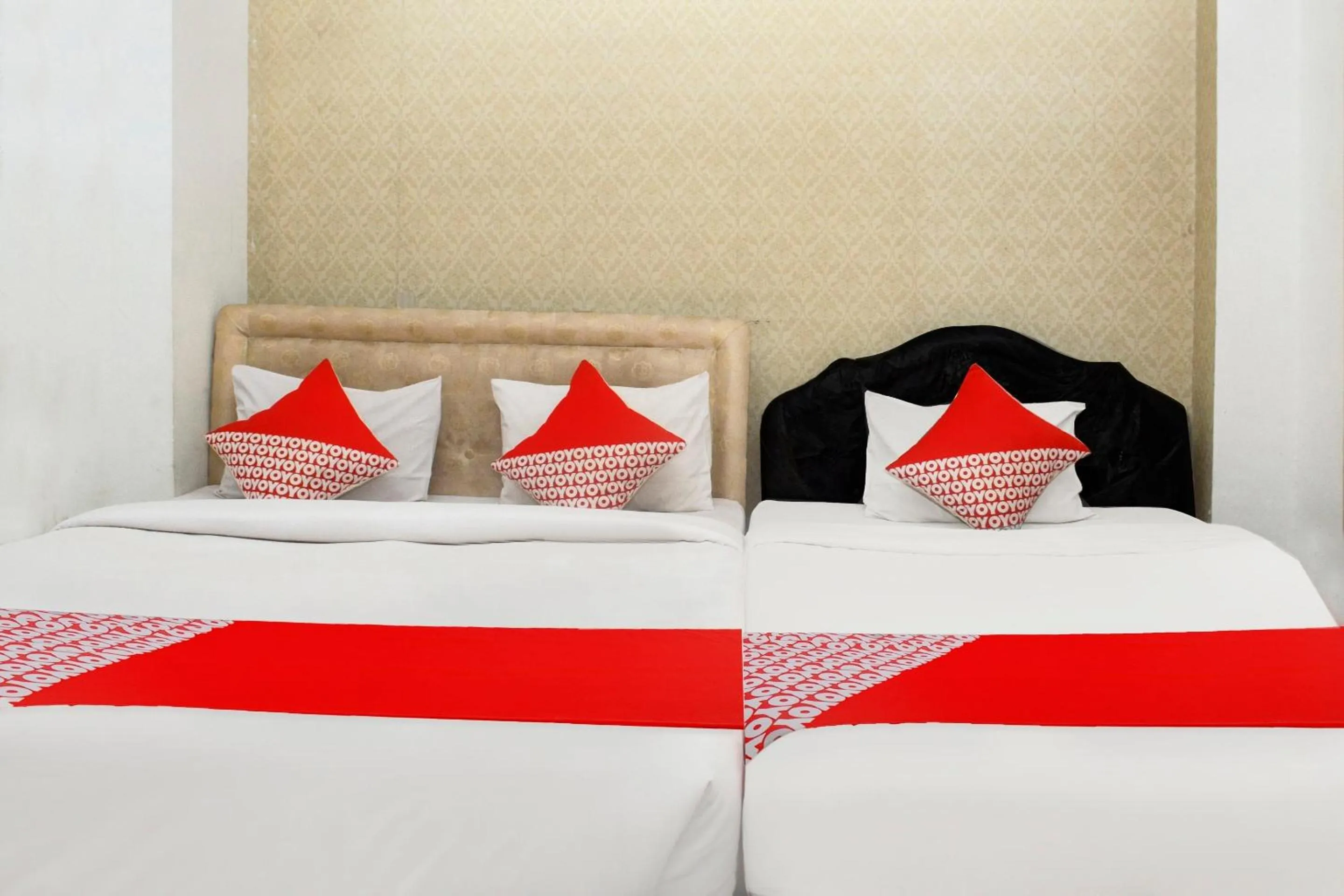 Bedroom, Bed in Hotel O Wisma Hulubalang