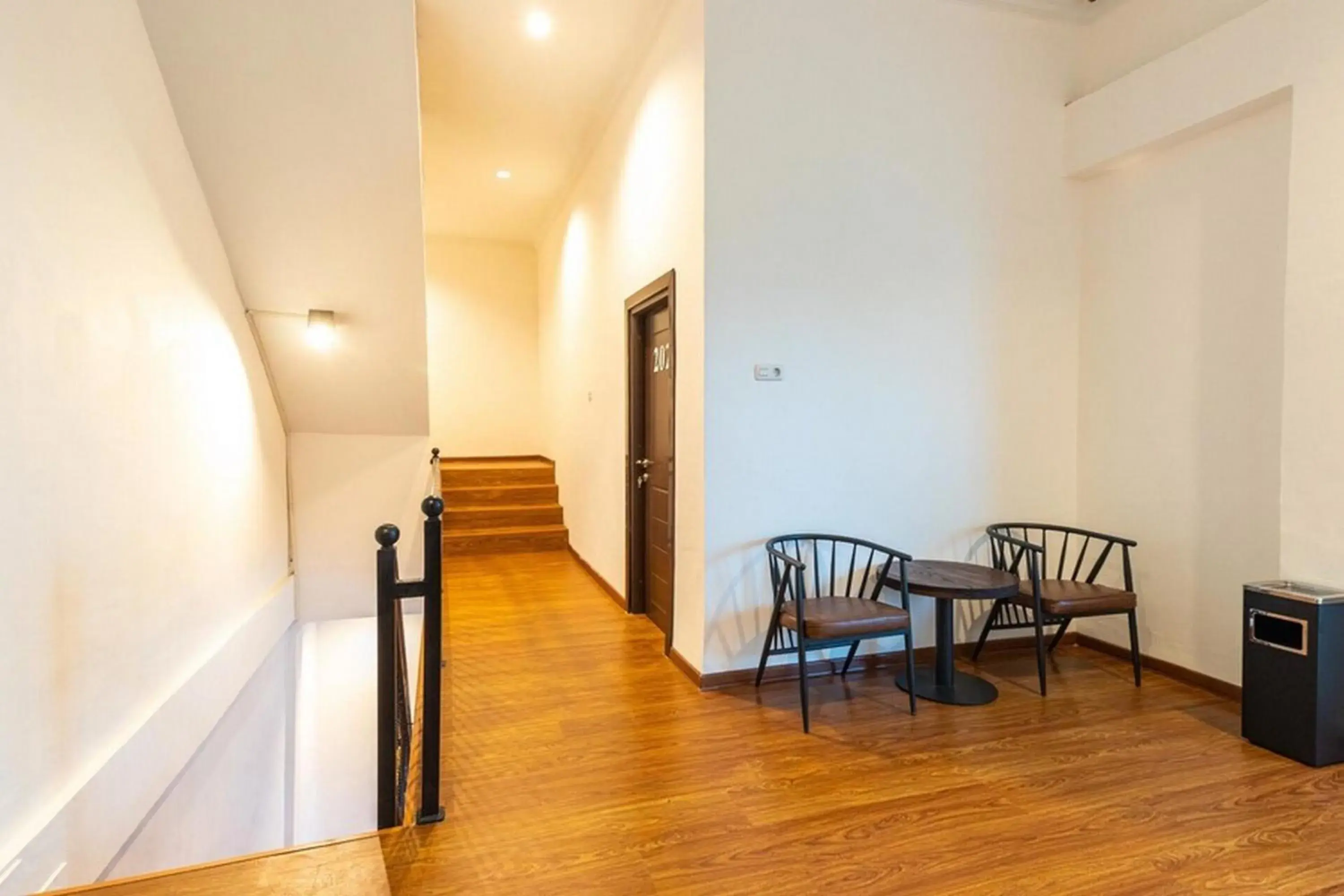 Living room in RedDoorz at Binjai Deli Serdang Living room in RedDoorz at Binjai Deli Serdang