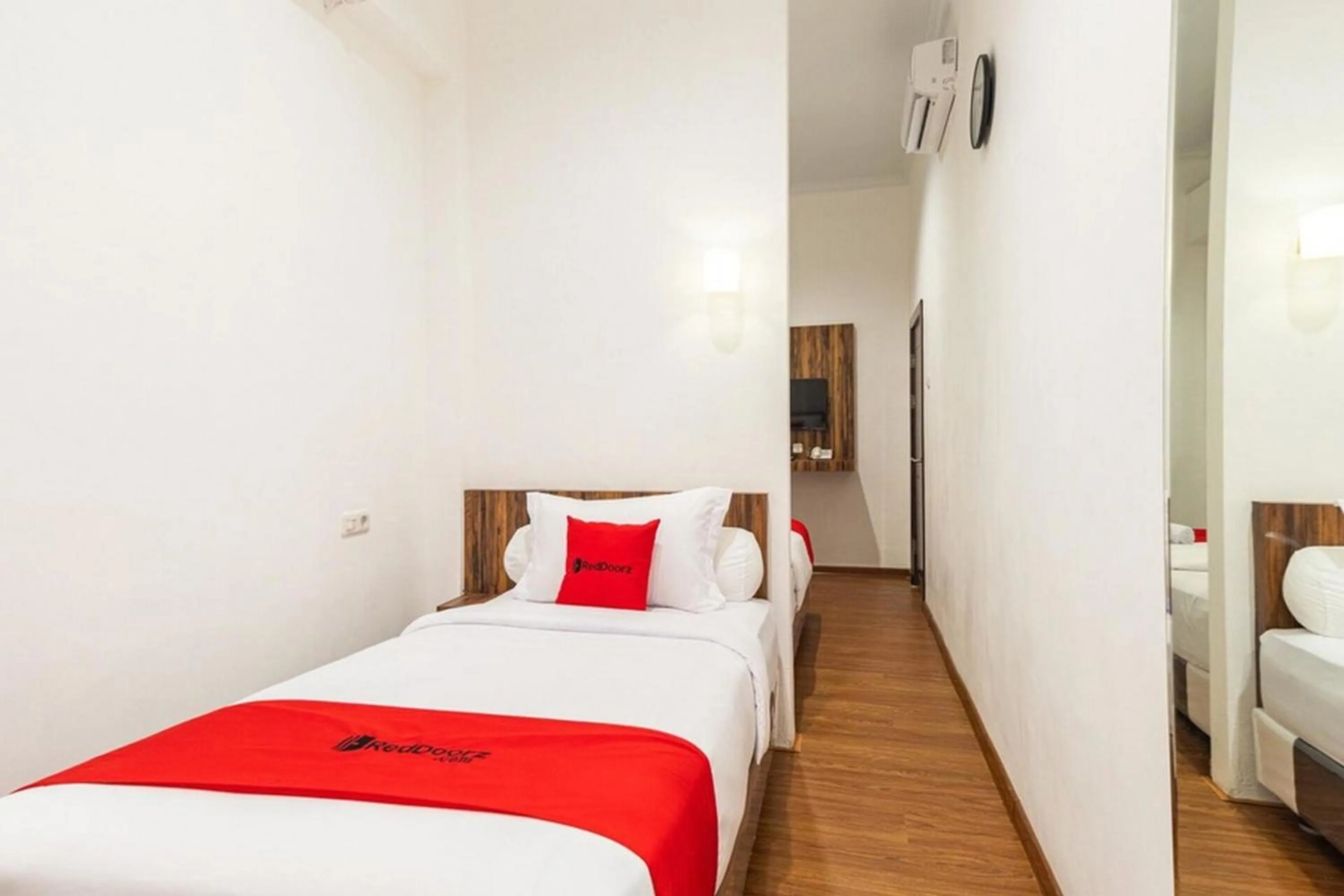 Bed in RedDoorz at Binjai Deli Serdang