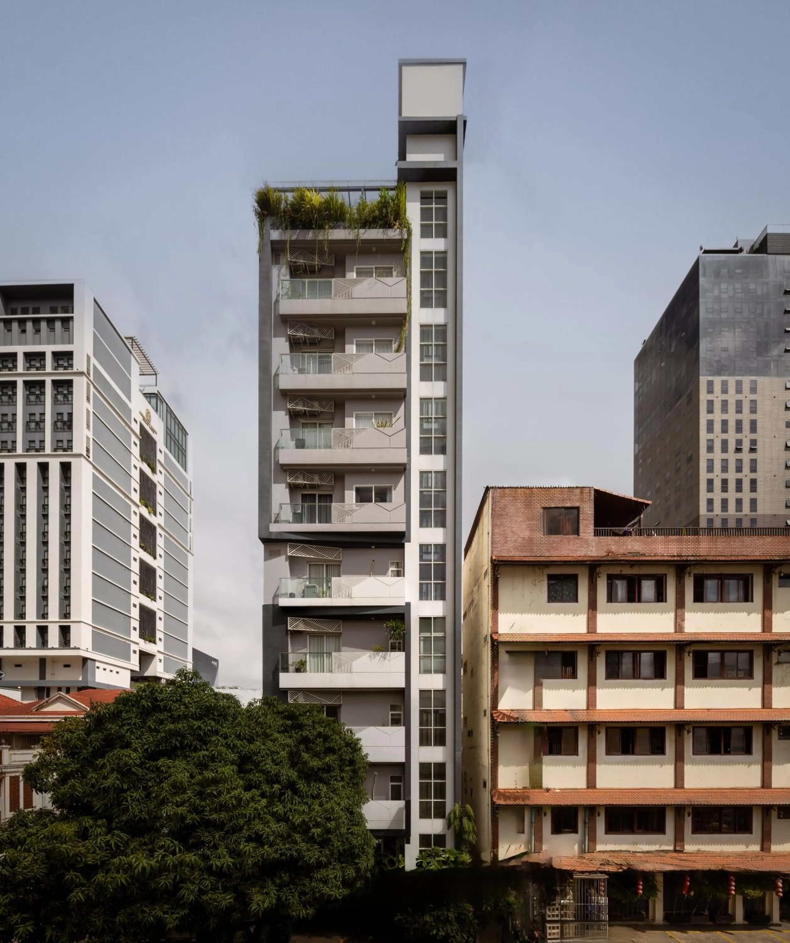 Property building in Helen Fin Inn & Apartment