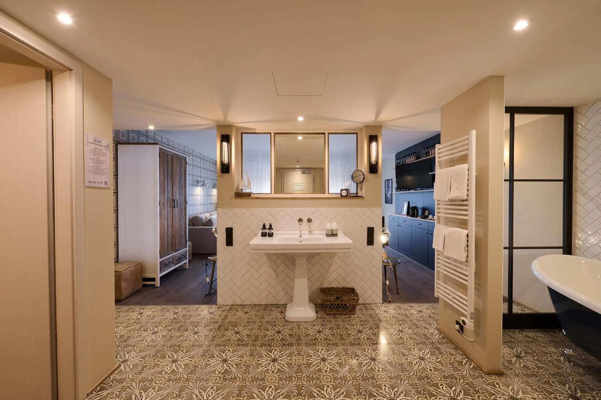 Bathroom in PAPA RHEIN - Hotel & Spa