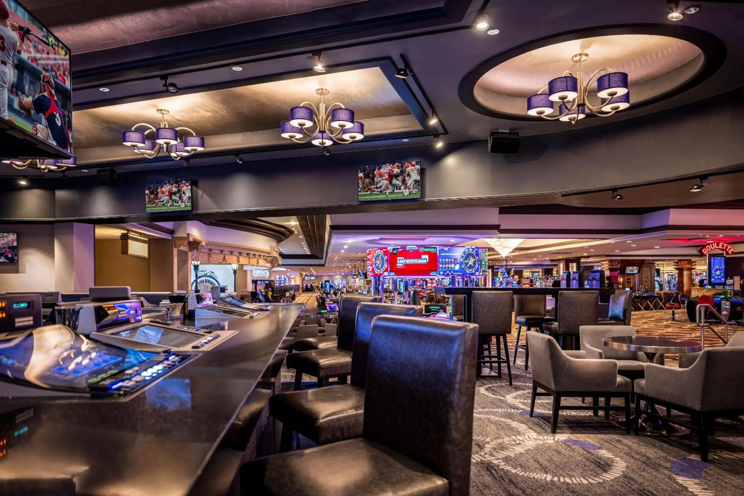 Lounge or bar in Horseshoe Las Vegas Lounge or bar in Horseshoe Las Vegas
