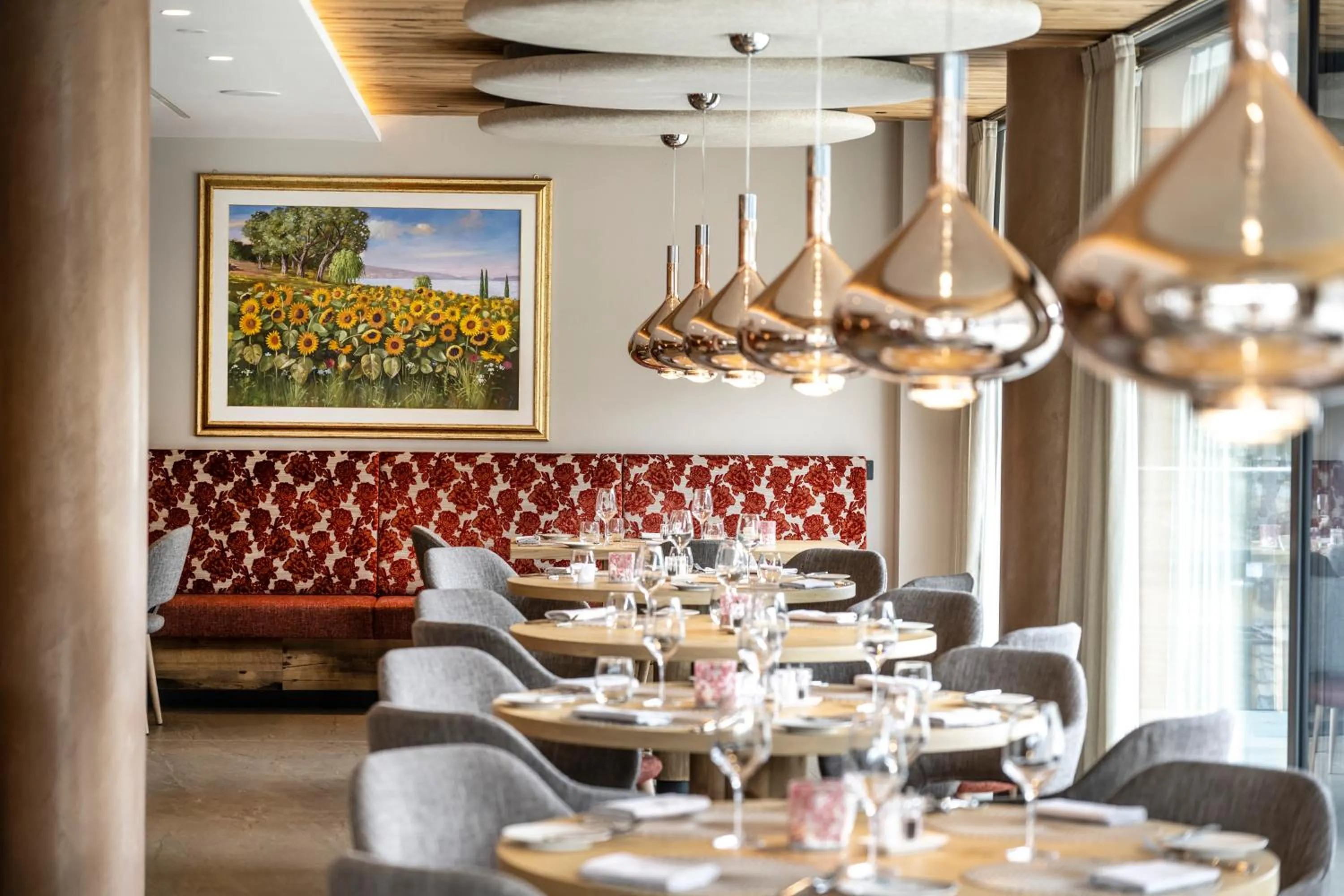 Restaurant/places to eat in Ciampedie Luxury Alpine Spa Hotel