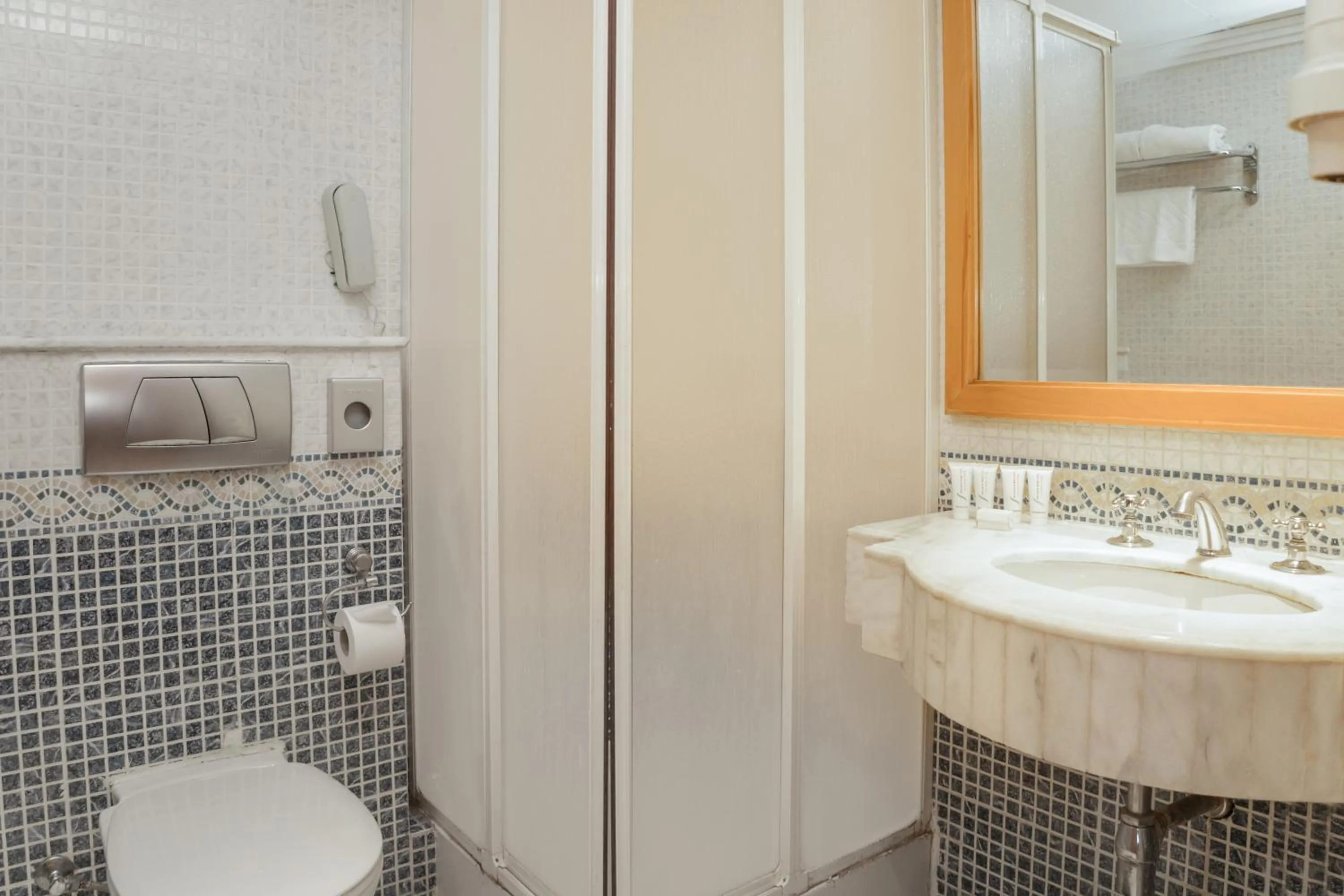 Shower in Sharm Dreams Vacation Club - Aqua Park