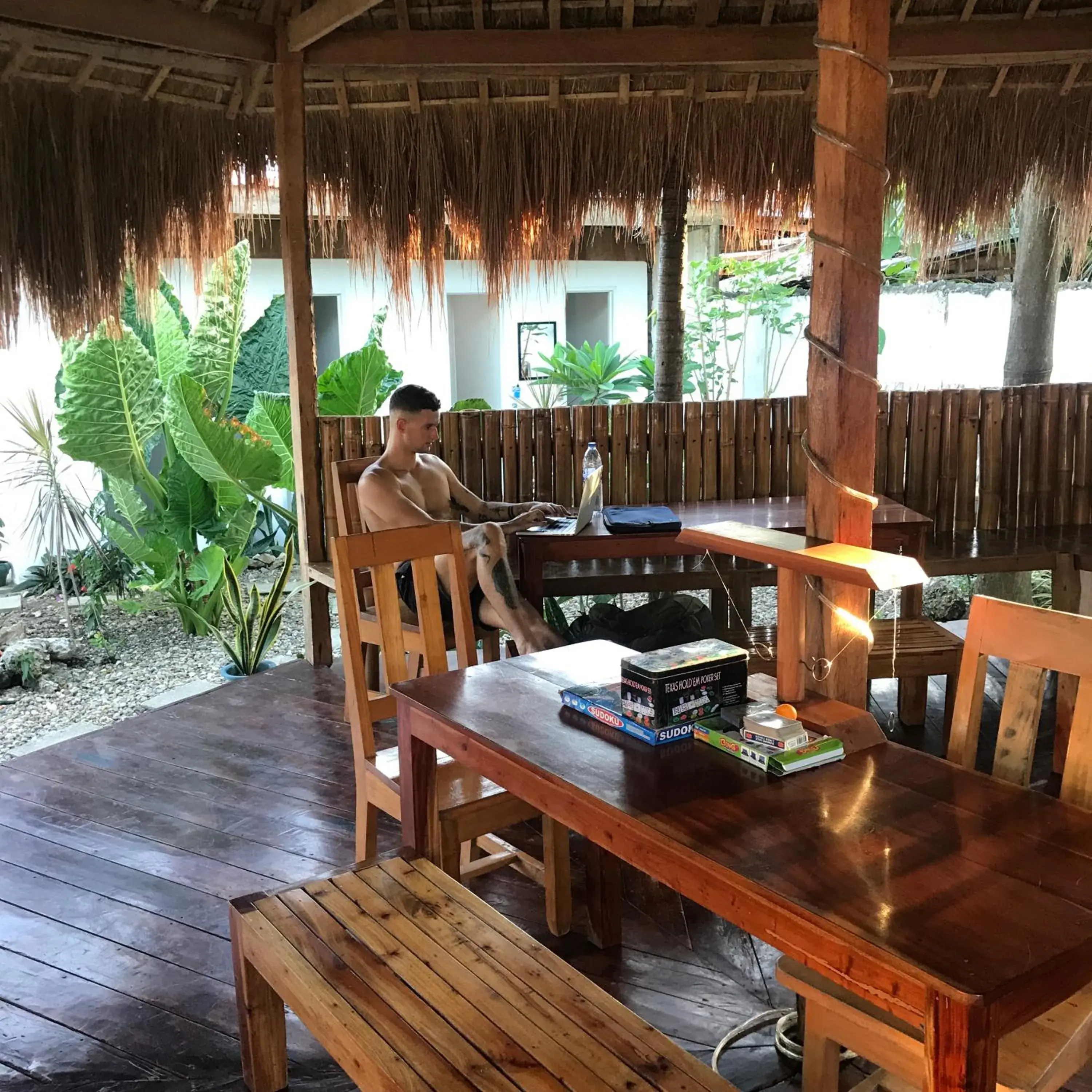 Restaurant/places to eat in Crazy Bears Hostel Restaurant/places to eat in Crazy Bears Hostel