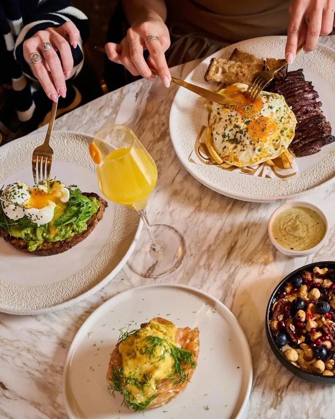 Breakfast in Gatsby Athens Breakfast in Gatsby Athens