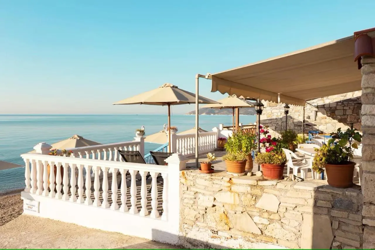 Potokaki Beachfront Hotel