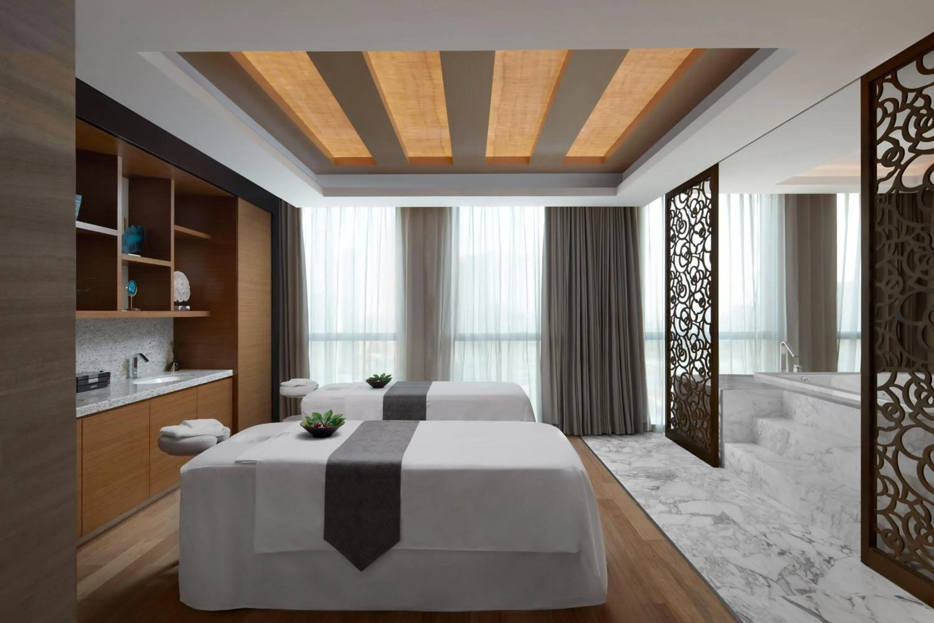 Spa and wellness centre/facilities, Bed in Sheraton Beijing Lize Hotel