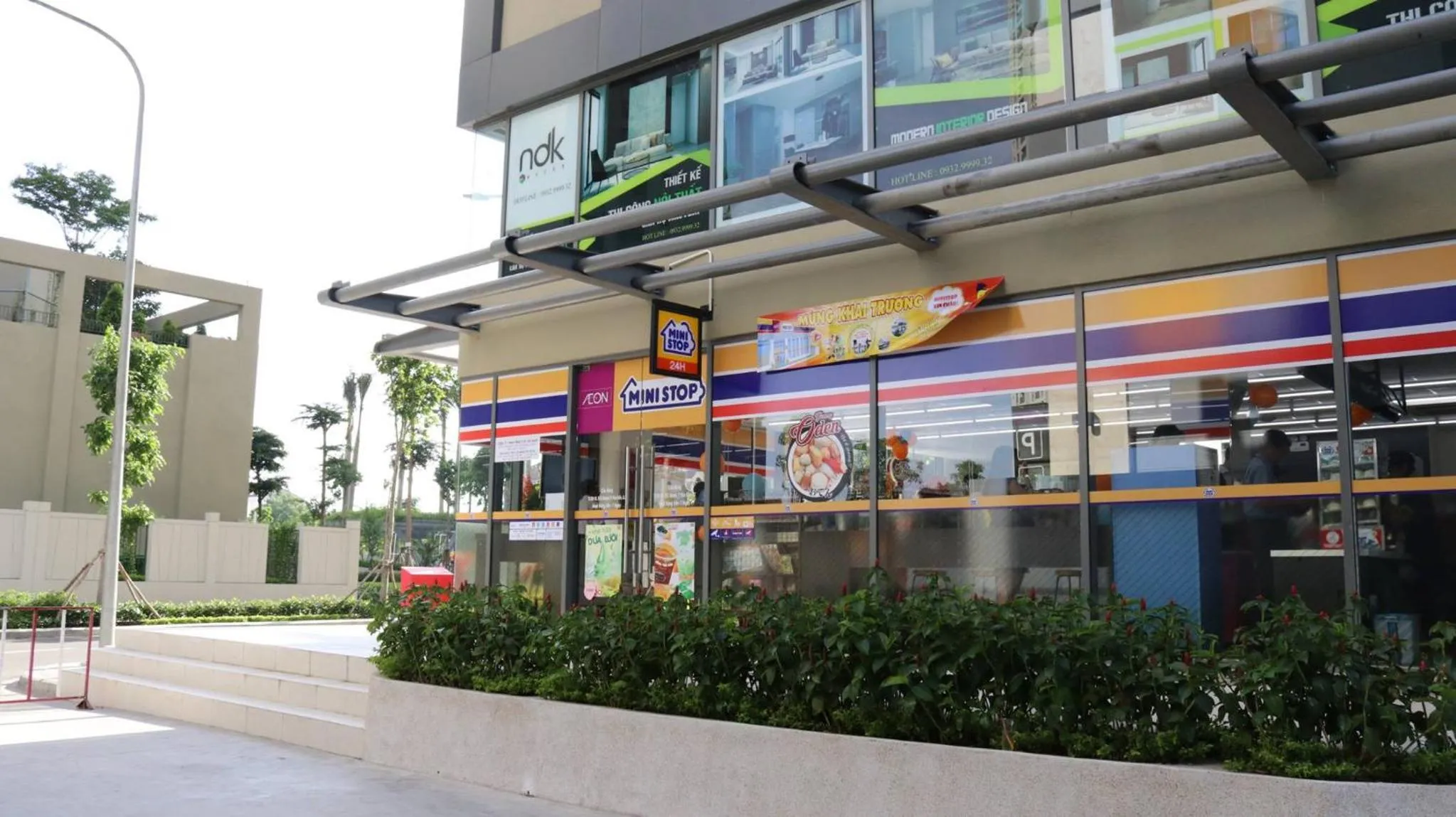 On-site shops in Blue Fingers Masteri An Phu