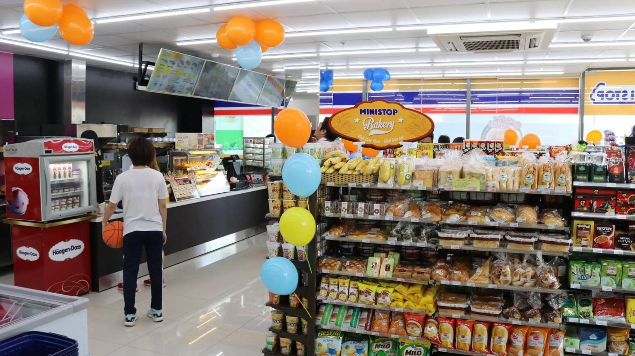 On-site shops in Blue Fingers Masteri An Phu