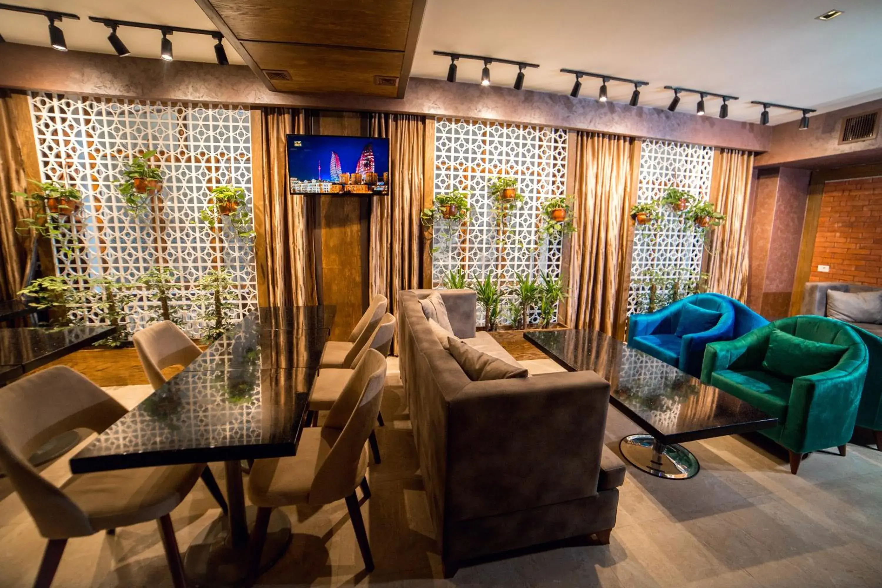 Restaurant/places to eat in Parkway Inn Hotel & Spa Restaurant/places to eat in Parkway Inn Hotel & Spa