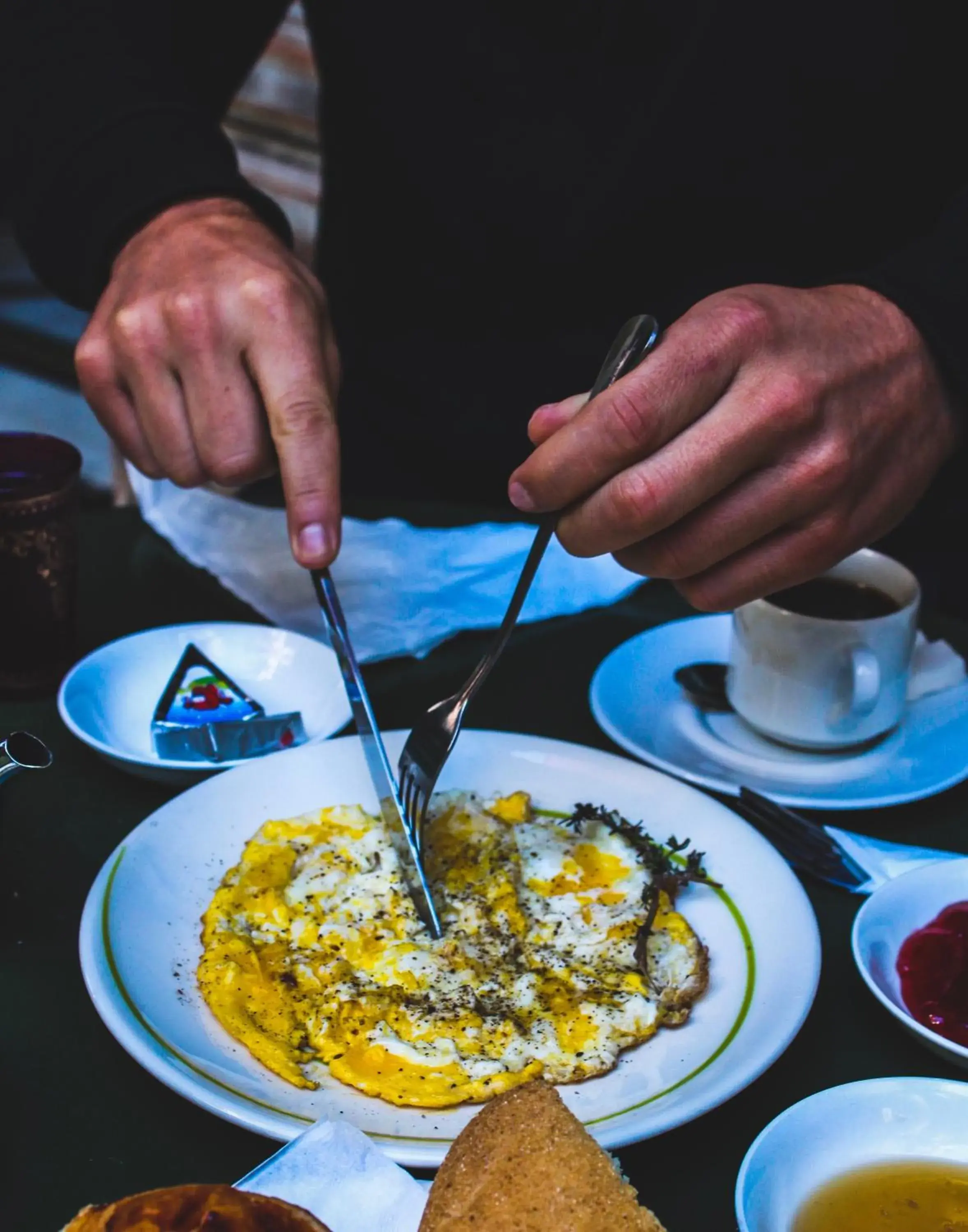 Food and drinks in Parkway Inn Hotel & Spa Food and drinks in Parkway Inn Hotel & Spa