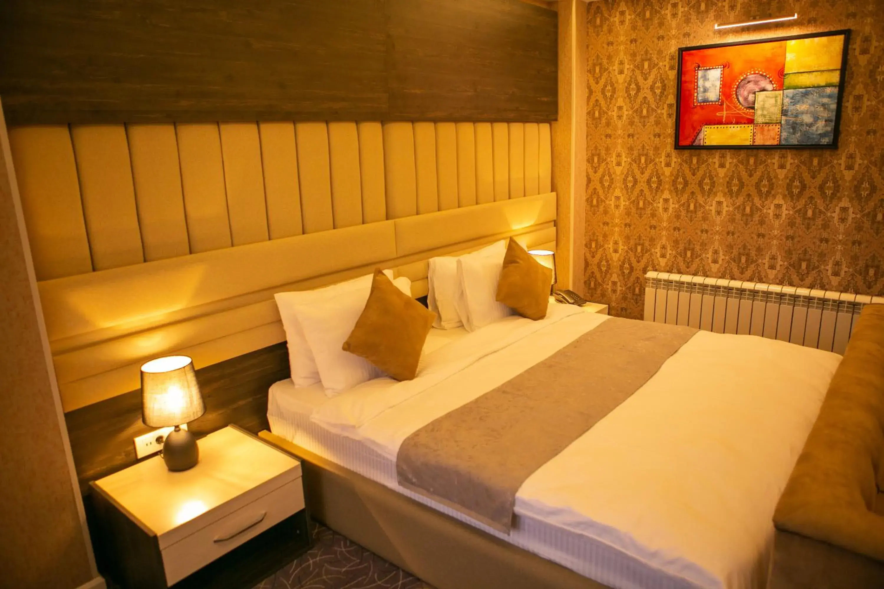 Bed in Parkway Inn Hotel & Spa Bed in Parkway Inn Hotel & Spa