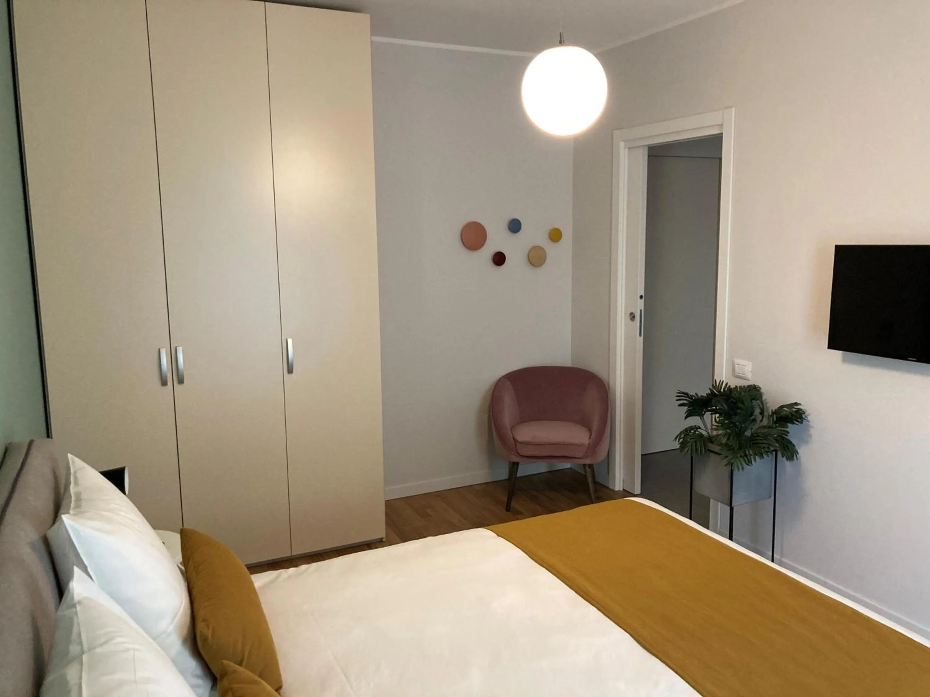 Bedroom, Bed in Domitys Quarto Verde