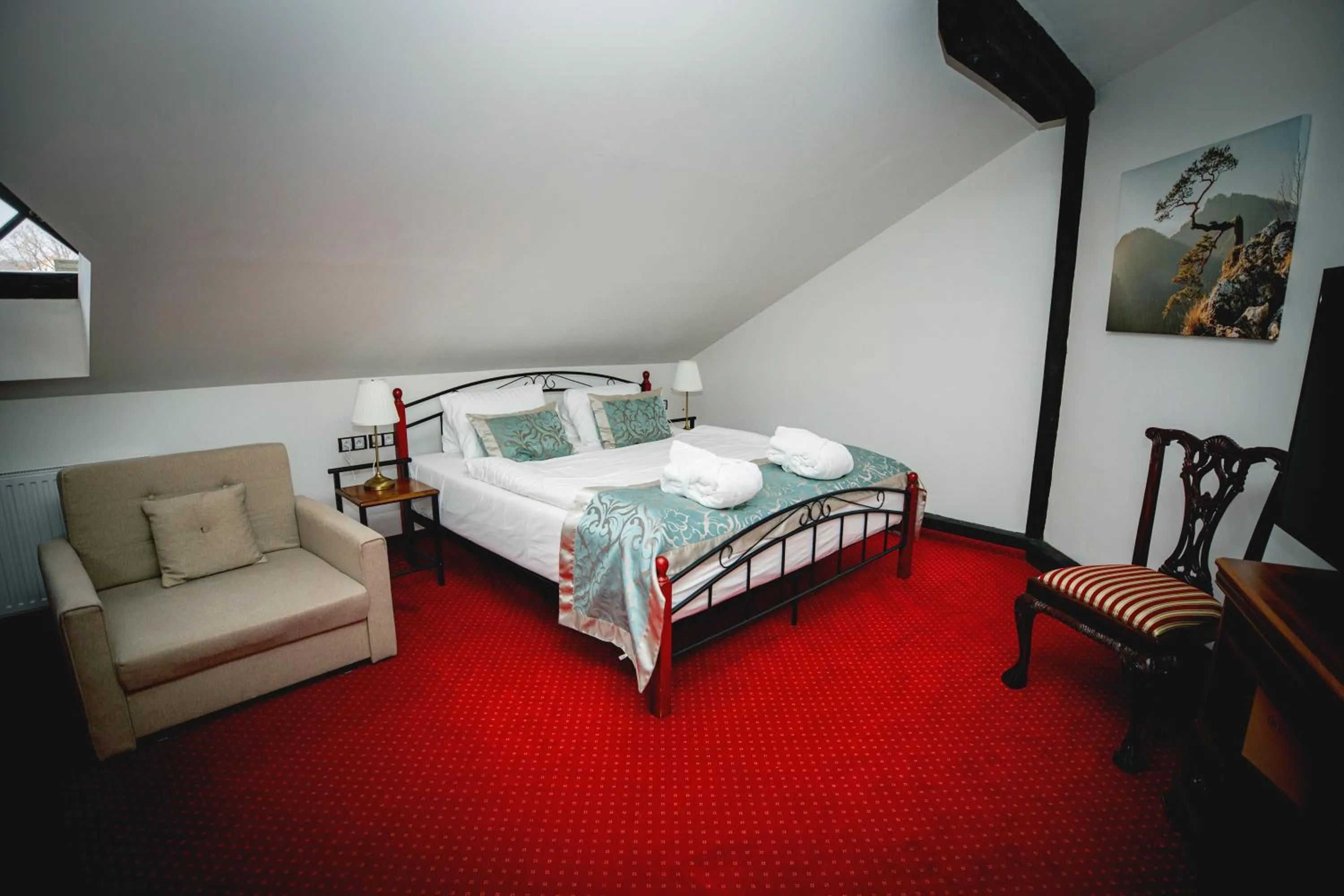 Bed in Zámek Wichterle - Hotel a pivní lázně