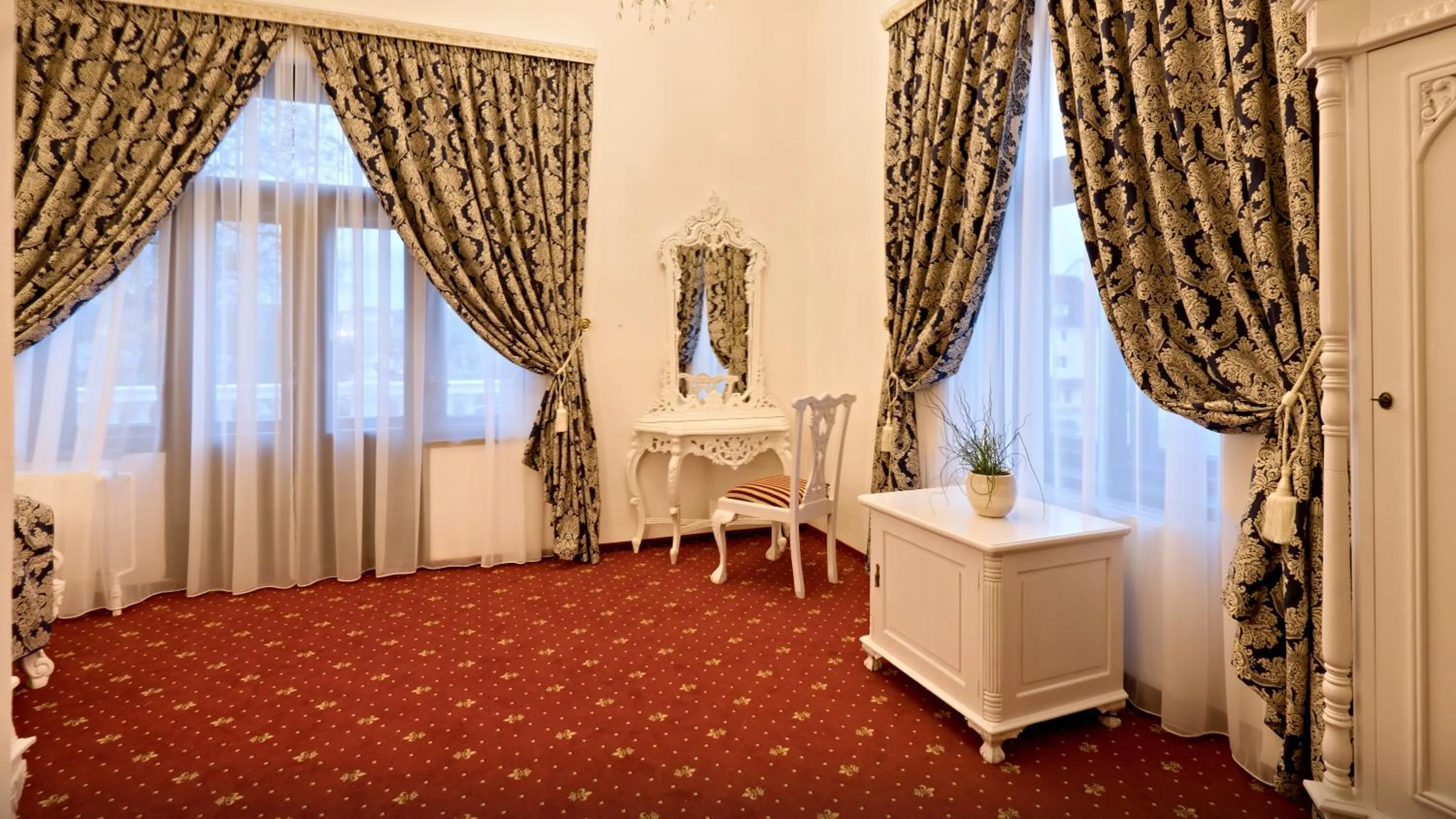 Bed in Zámek Wichterle - Hotel a pivní lázně