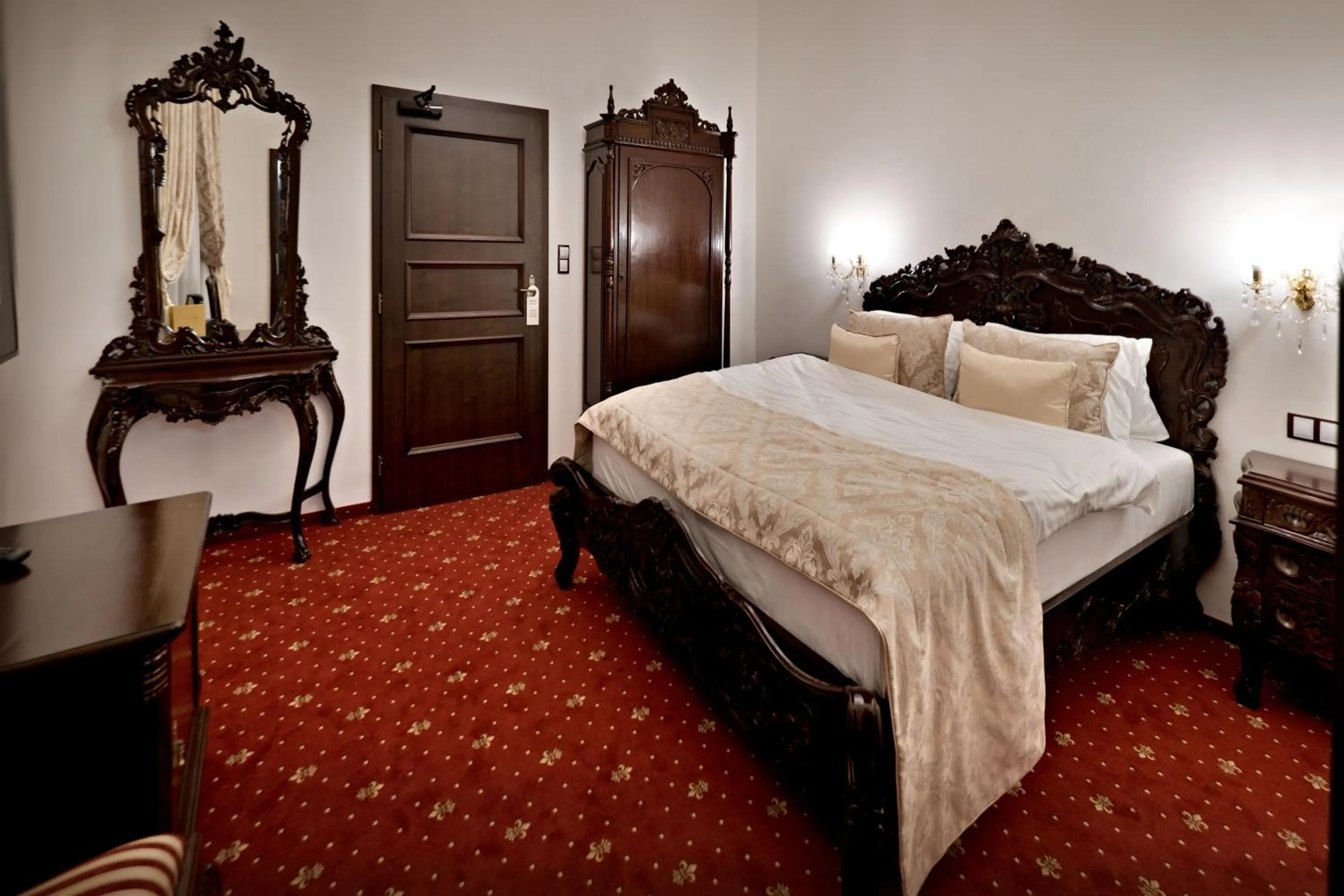 Bed in Zámek Wichterle - Hotel a pivní lázně