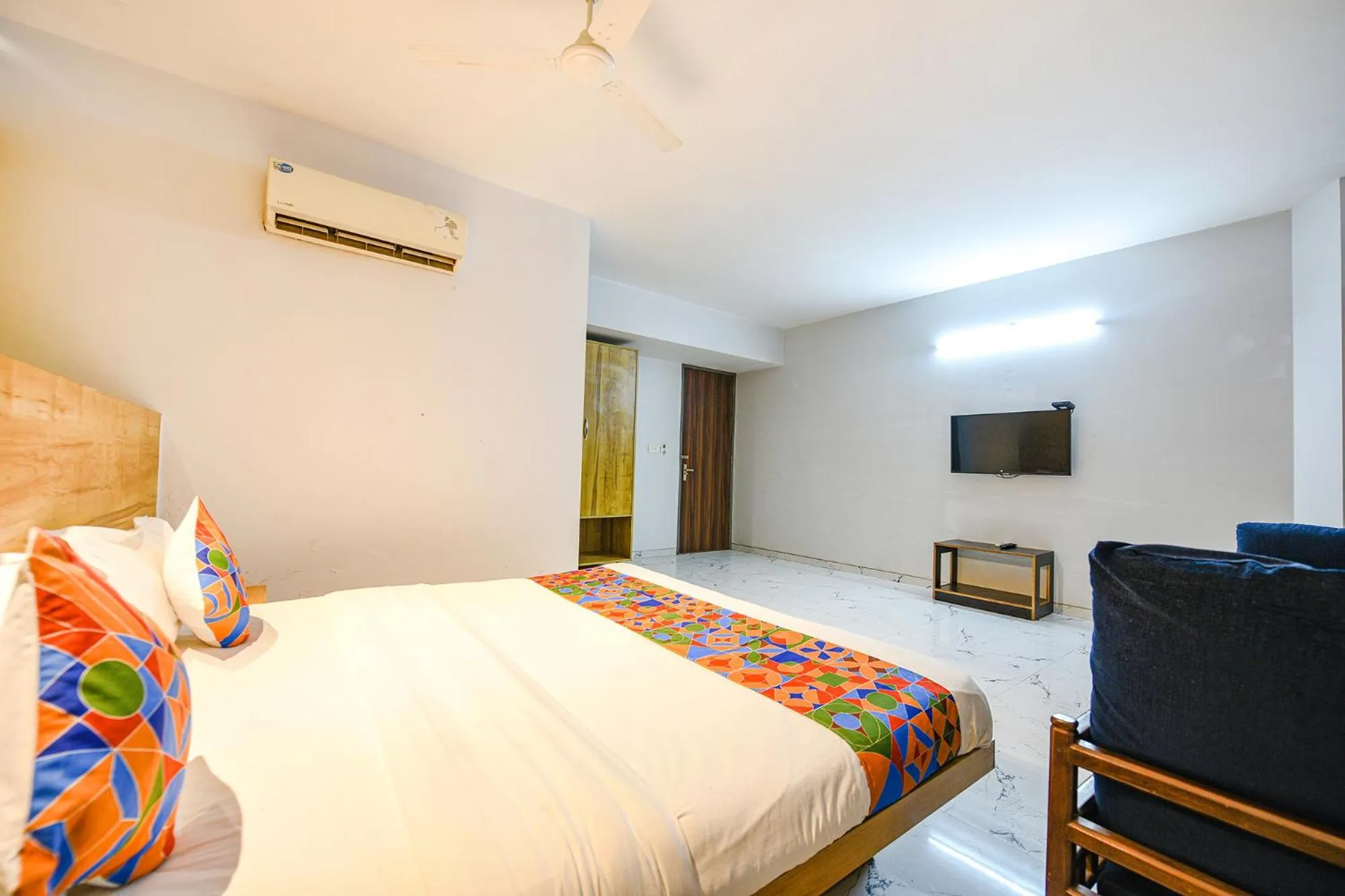 Bed in FabHotel Gazelle Inn